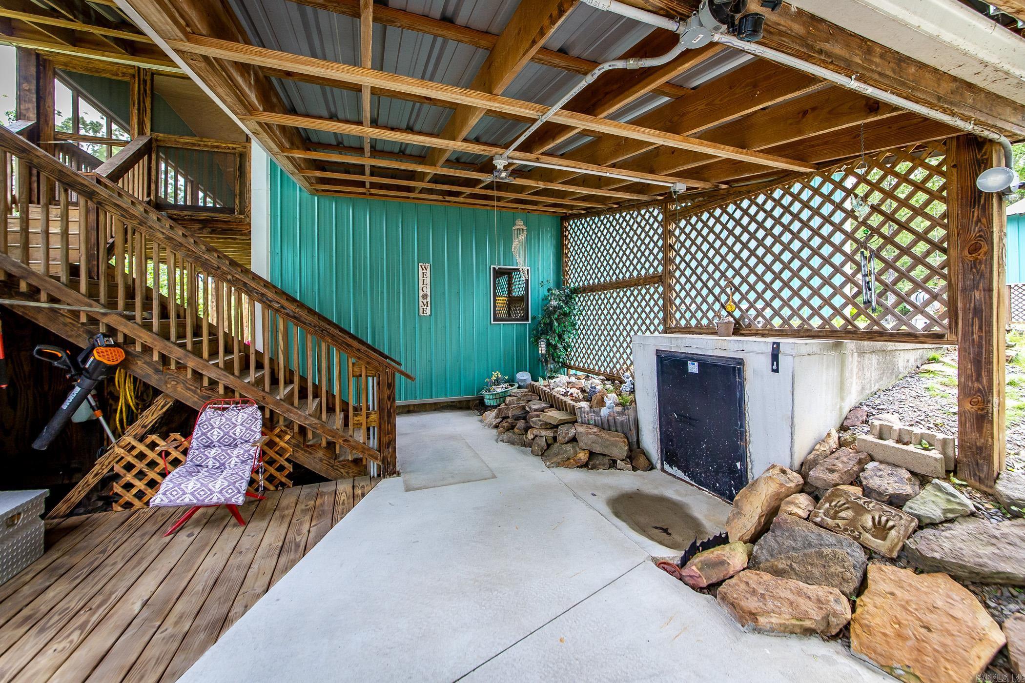 Lakeshore Hills-Andersons Lake - Residential