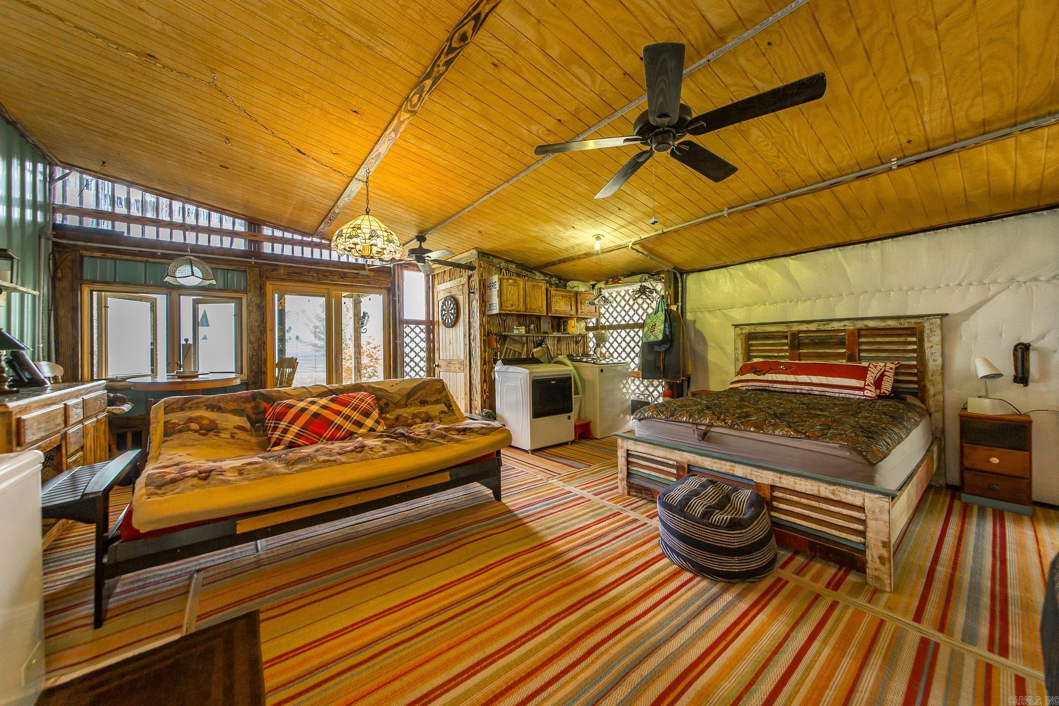 Lakeshore Hills-Andersons Lake - Residential