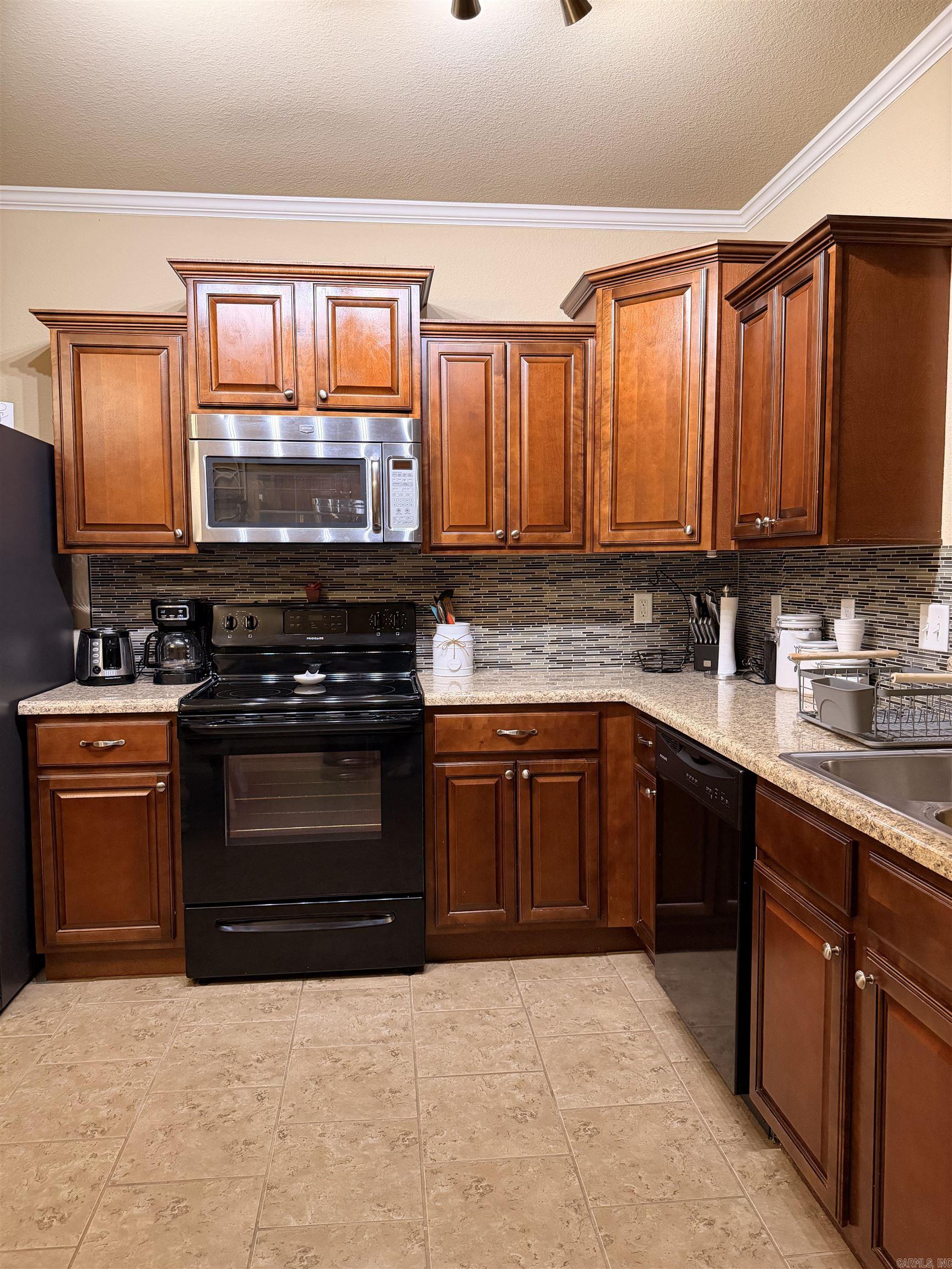 FAULKNER CROSSING - Residential