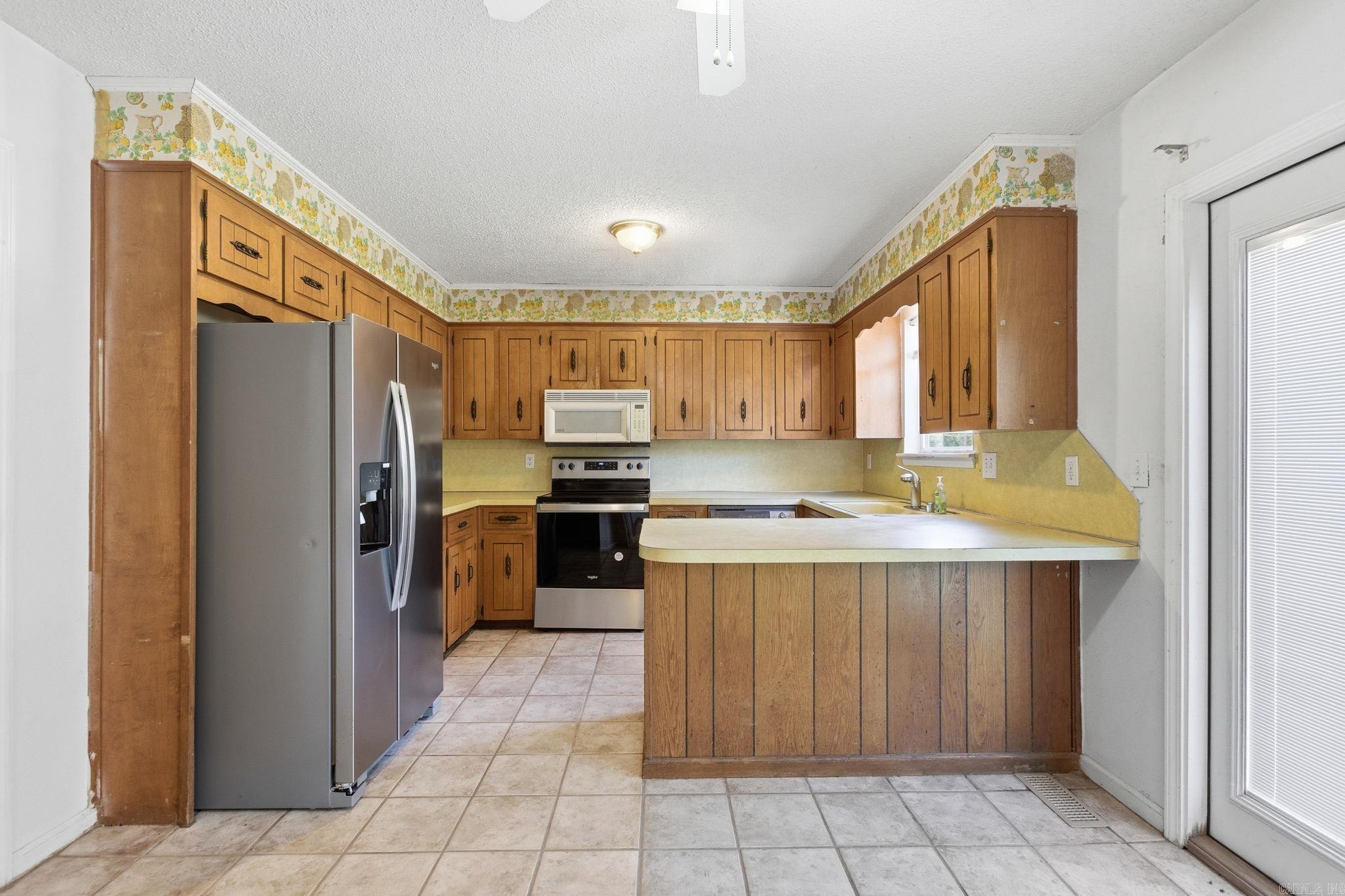 STONEWALL - Residential