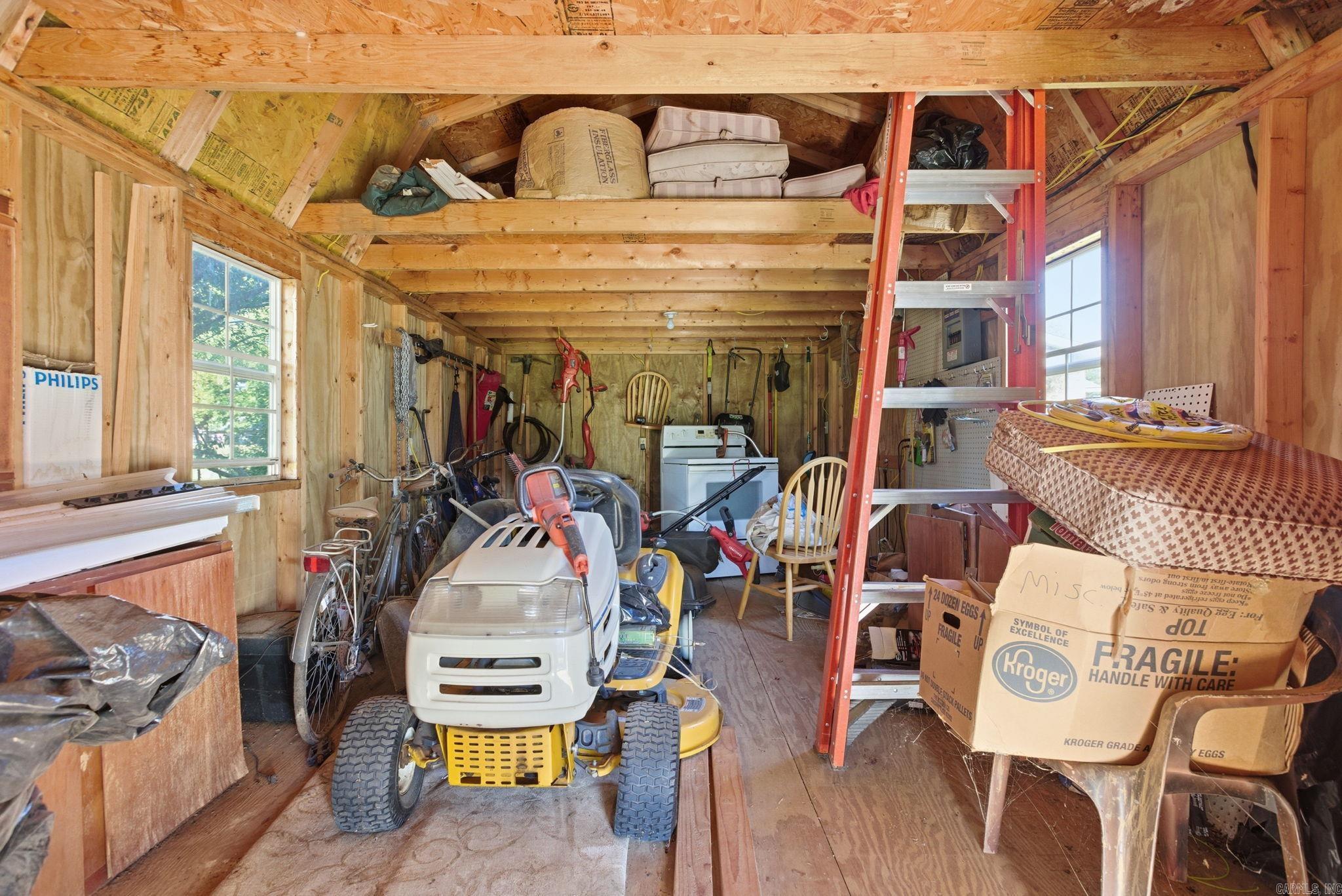 STONEWALL - Residential