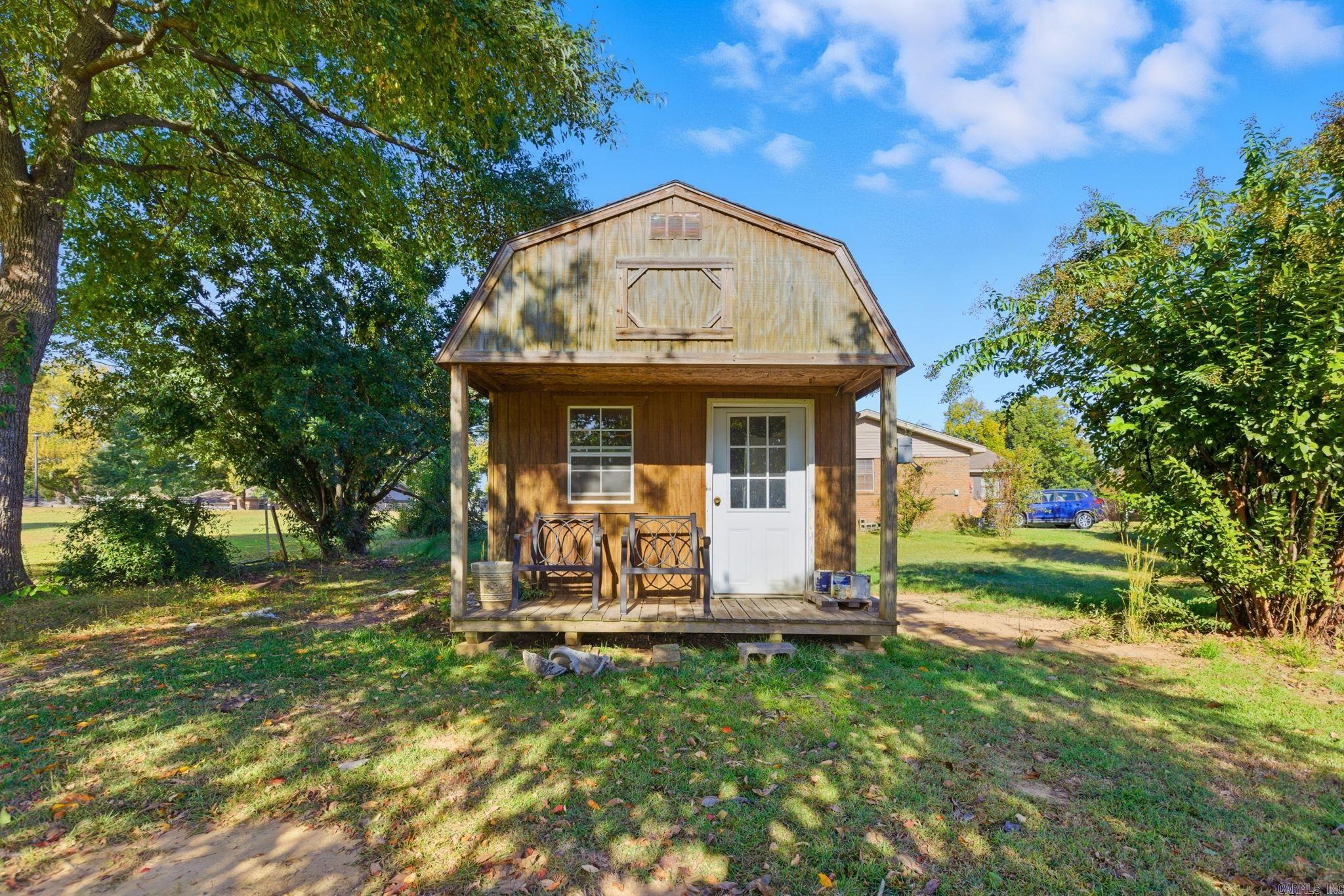 STONEWALL - Residential