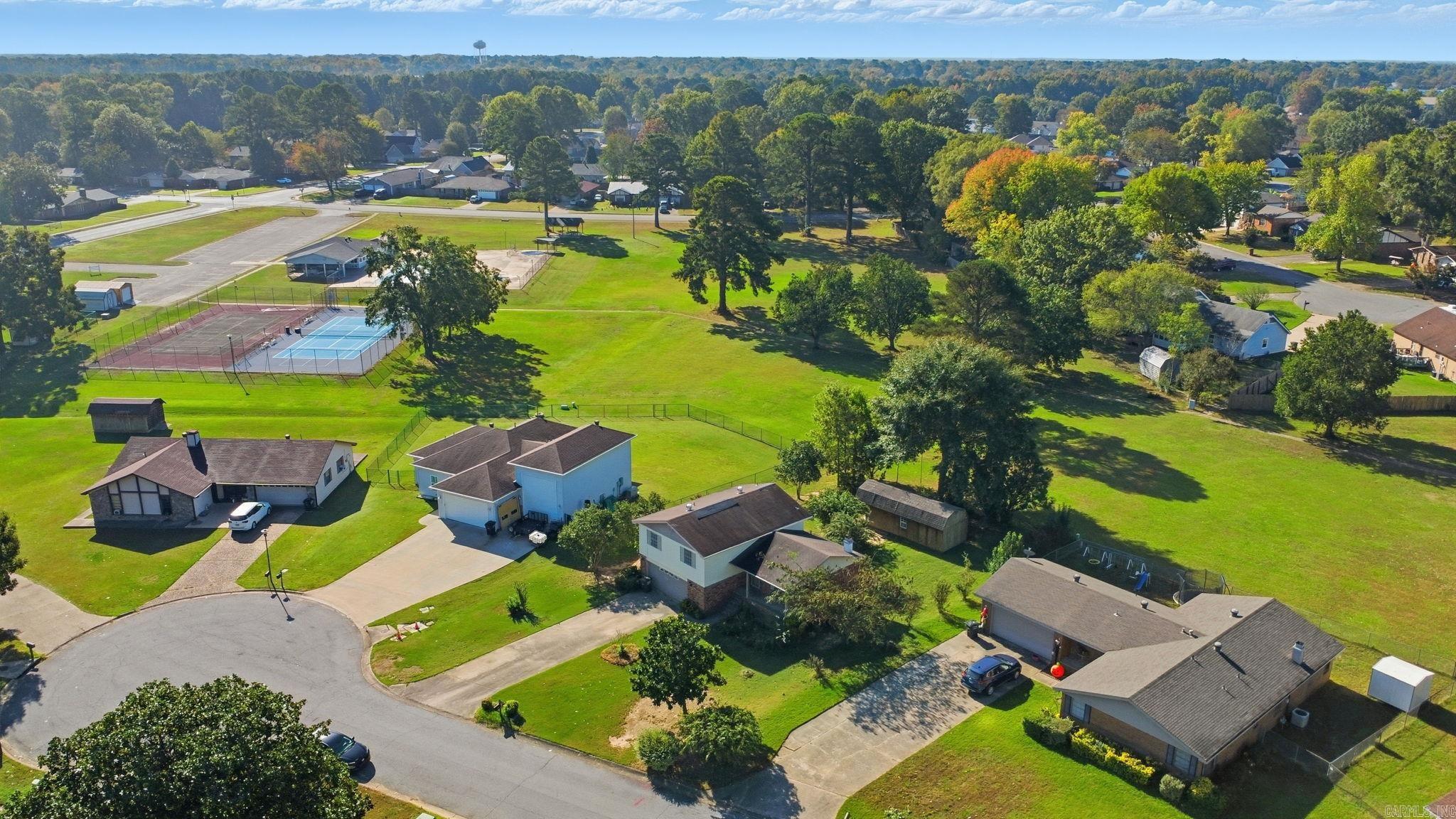 STONEWALL - Residential