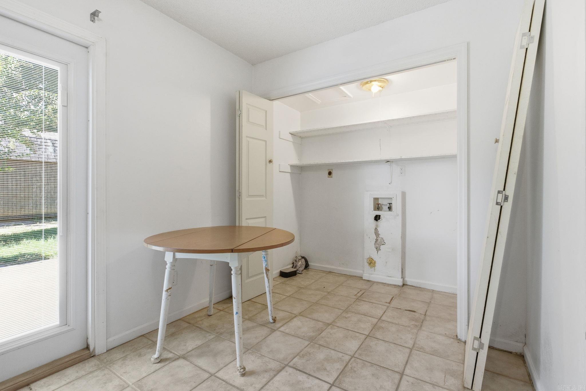 STONEWALL - Residential