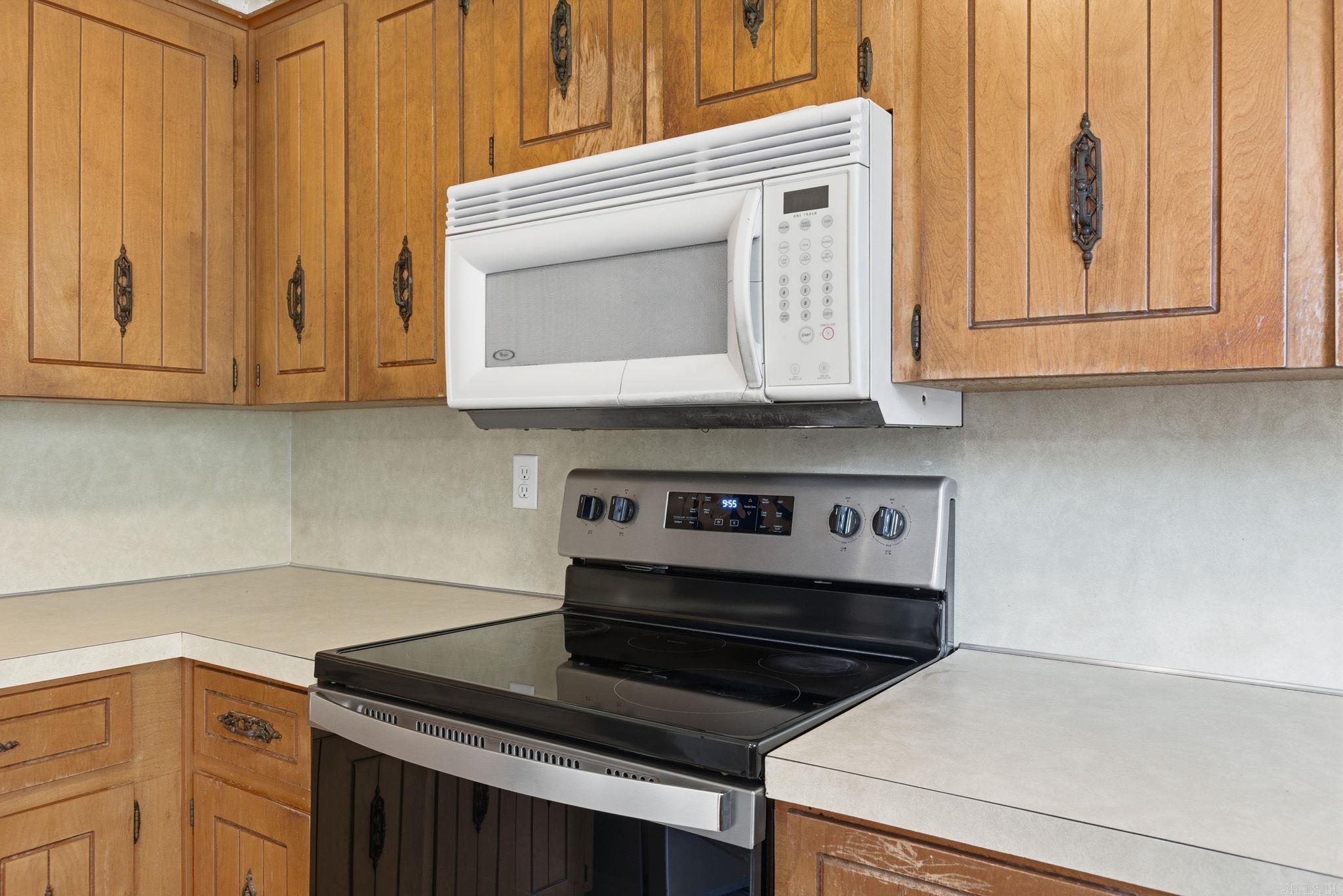 STONEWALL - Residential