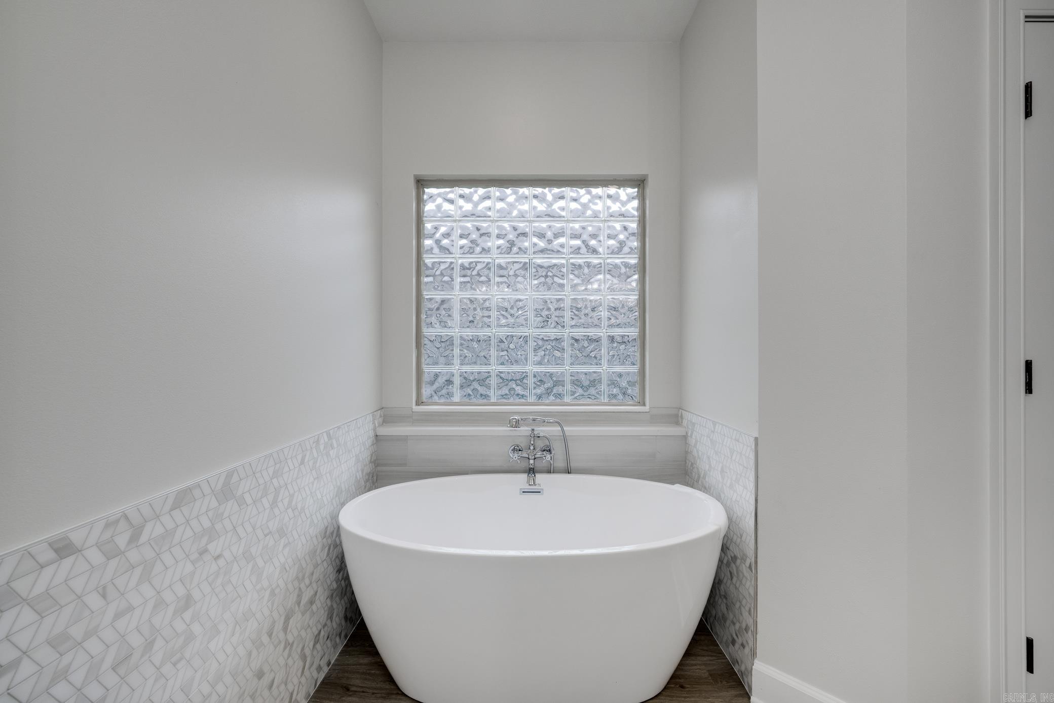 SOUTHWIND - Residential