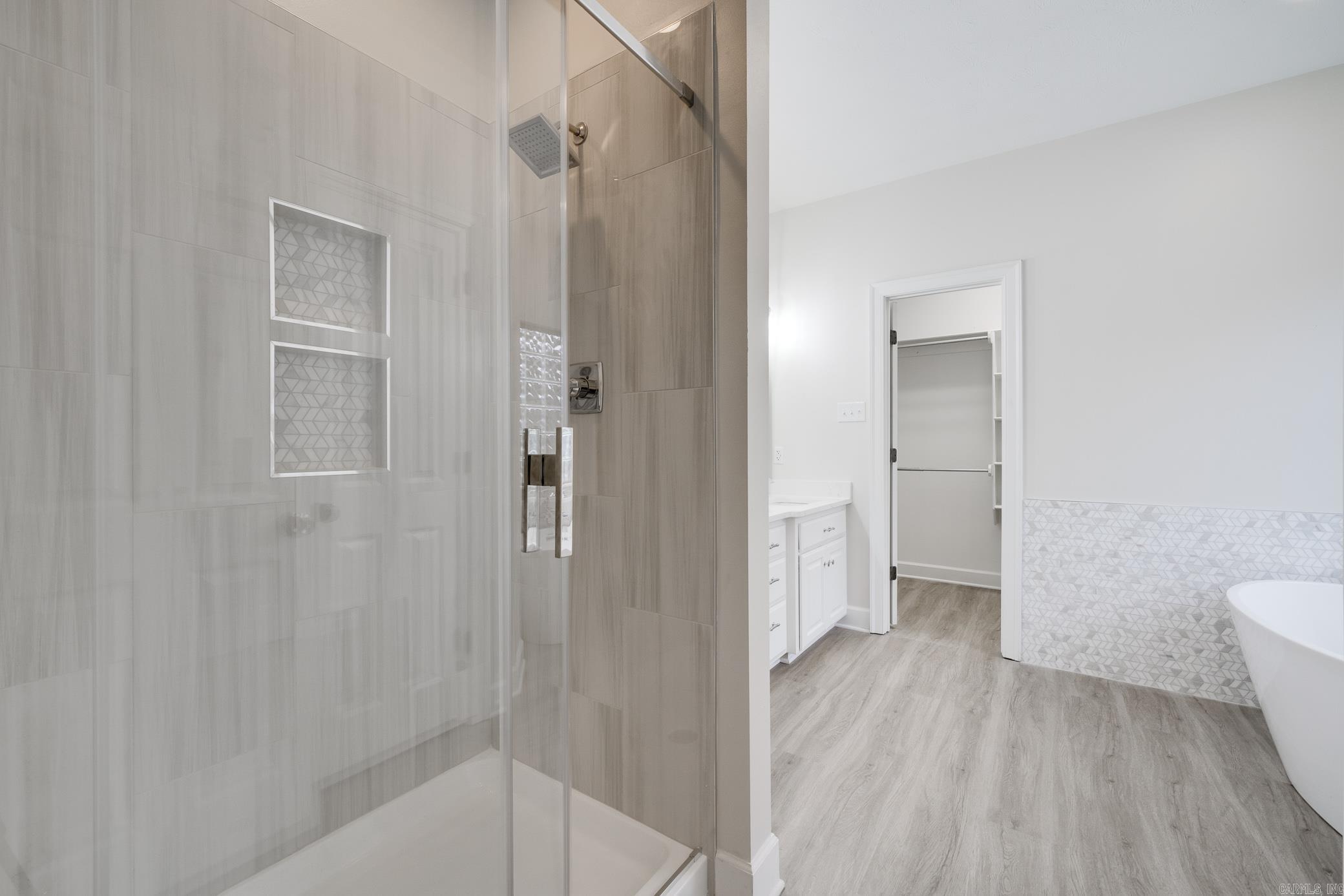 SOUTHWIND - Residential