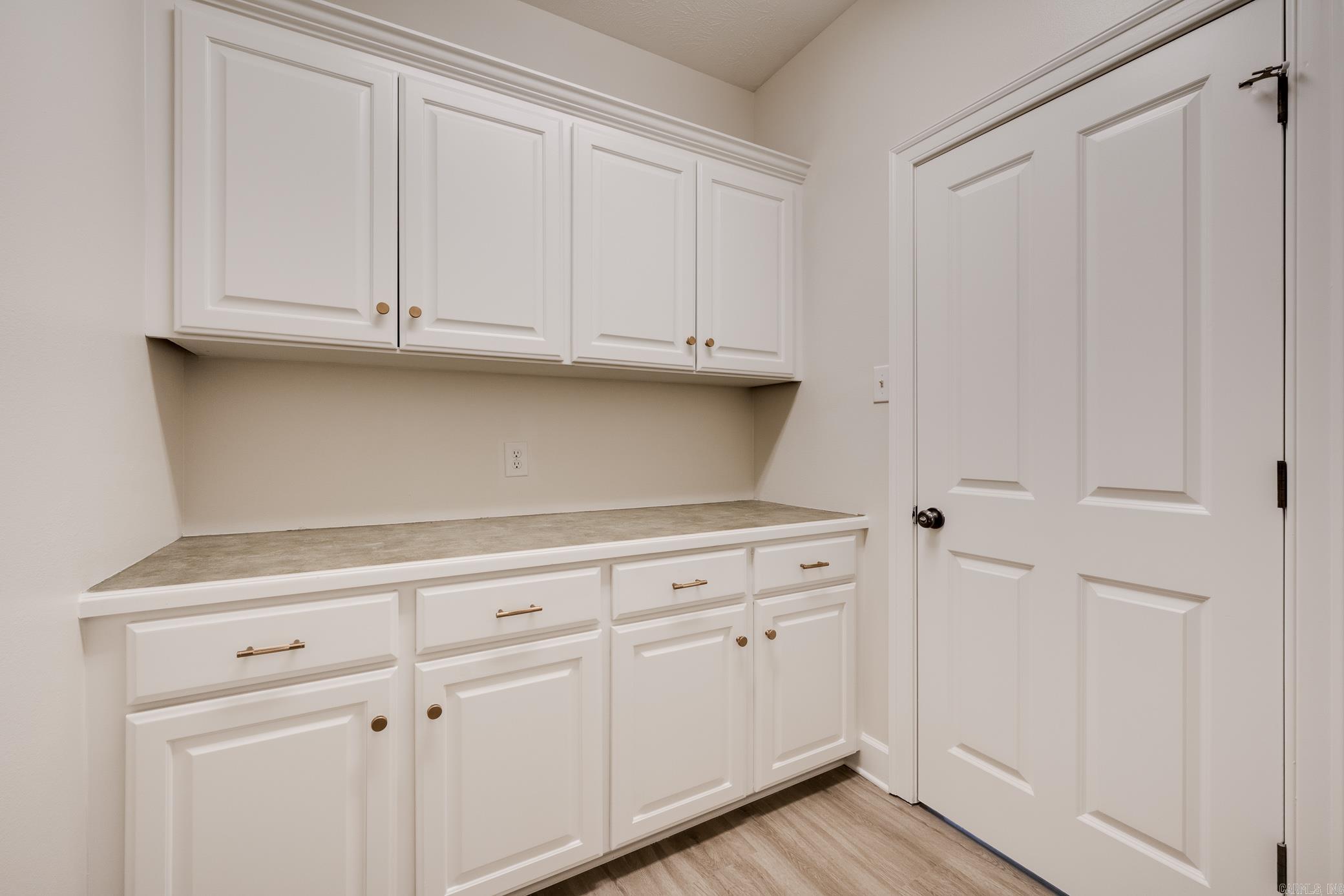 SOUTHWIND - Residential