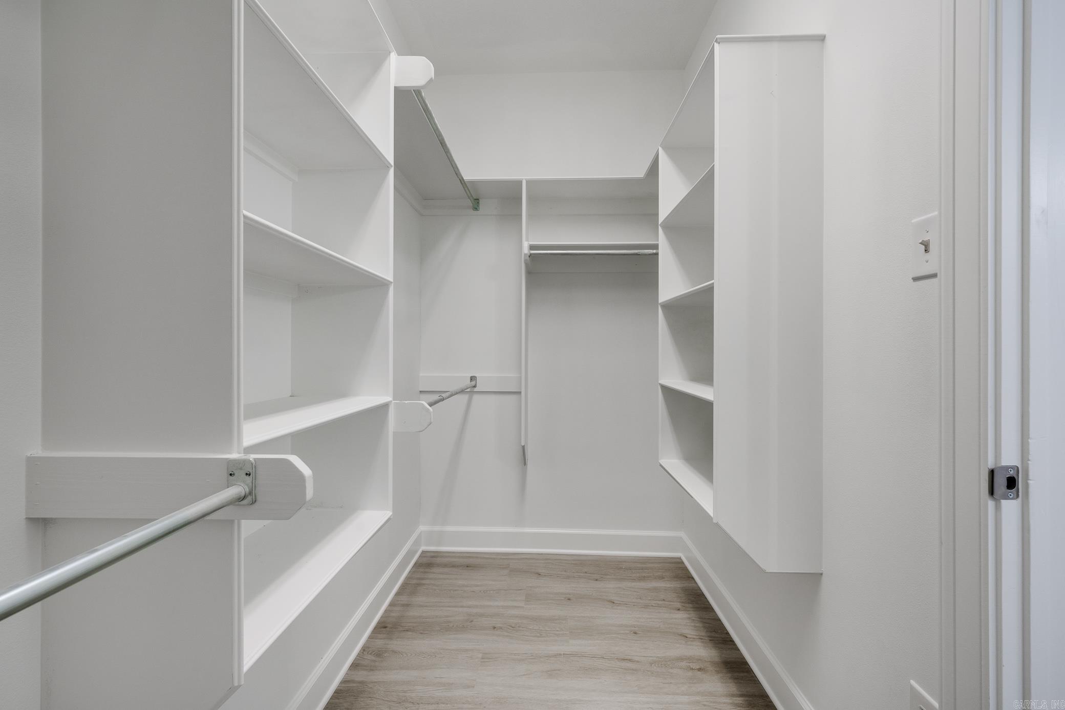 SOUTHWIND - Residential