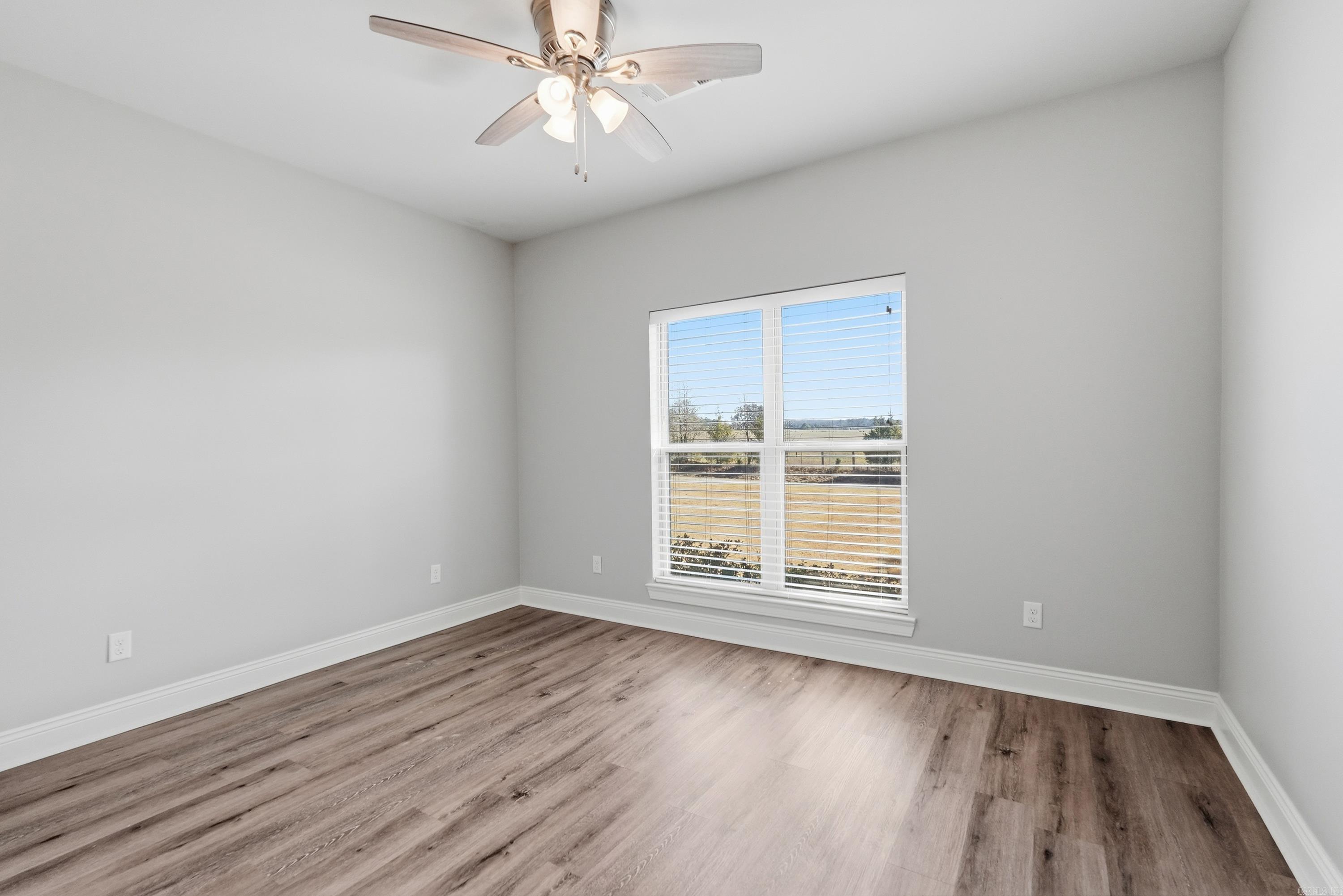 COYOTE RIDGE - Residential