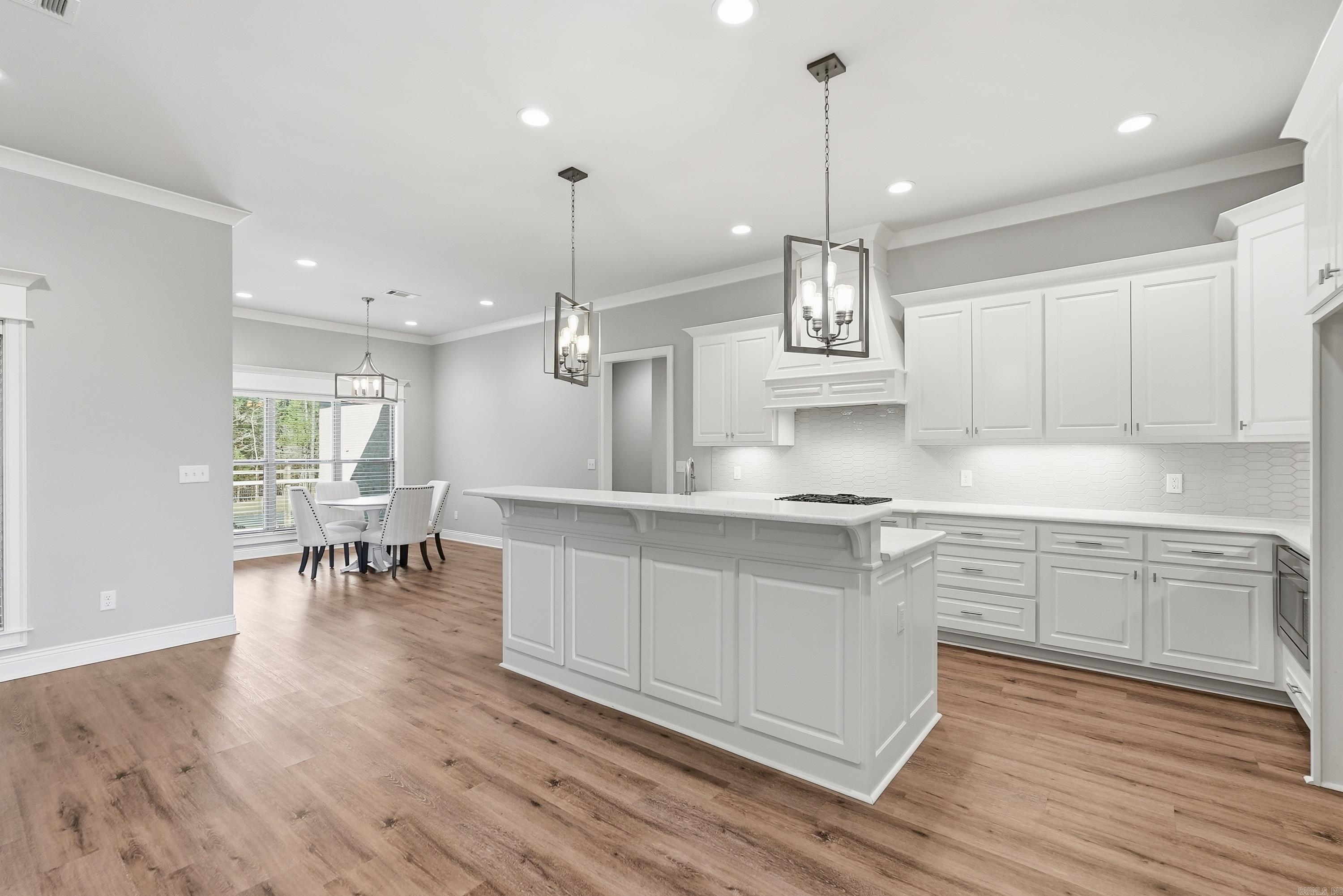 COYOTE RIDGE - Residential