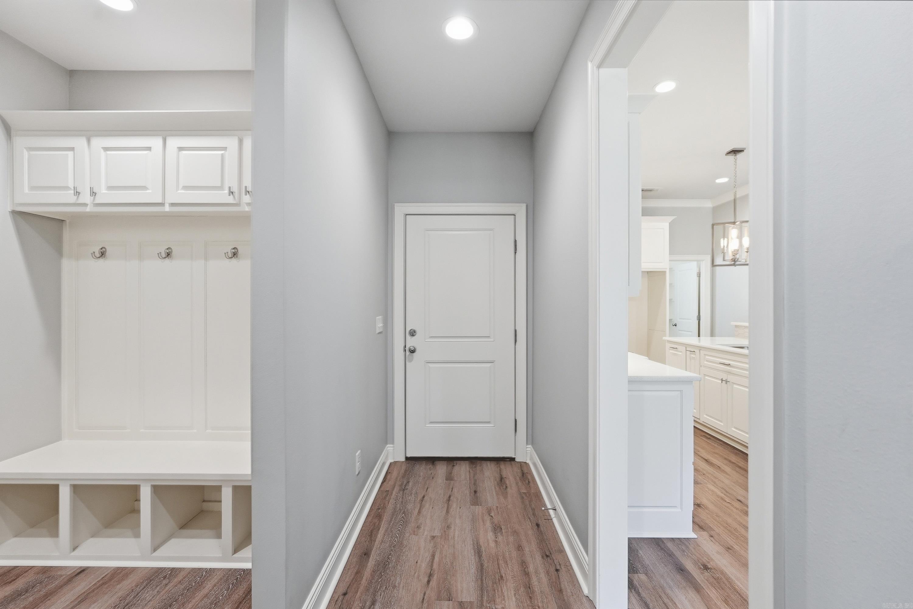 COYOTE RIDGE - Residential