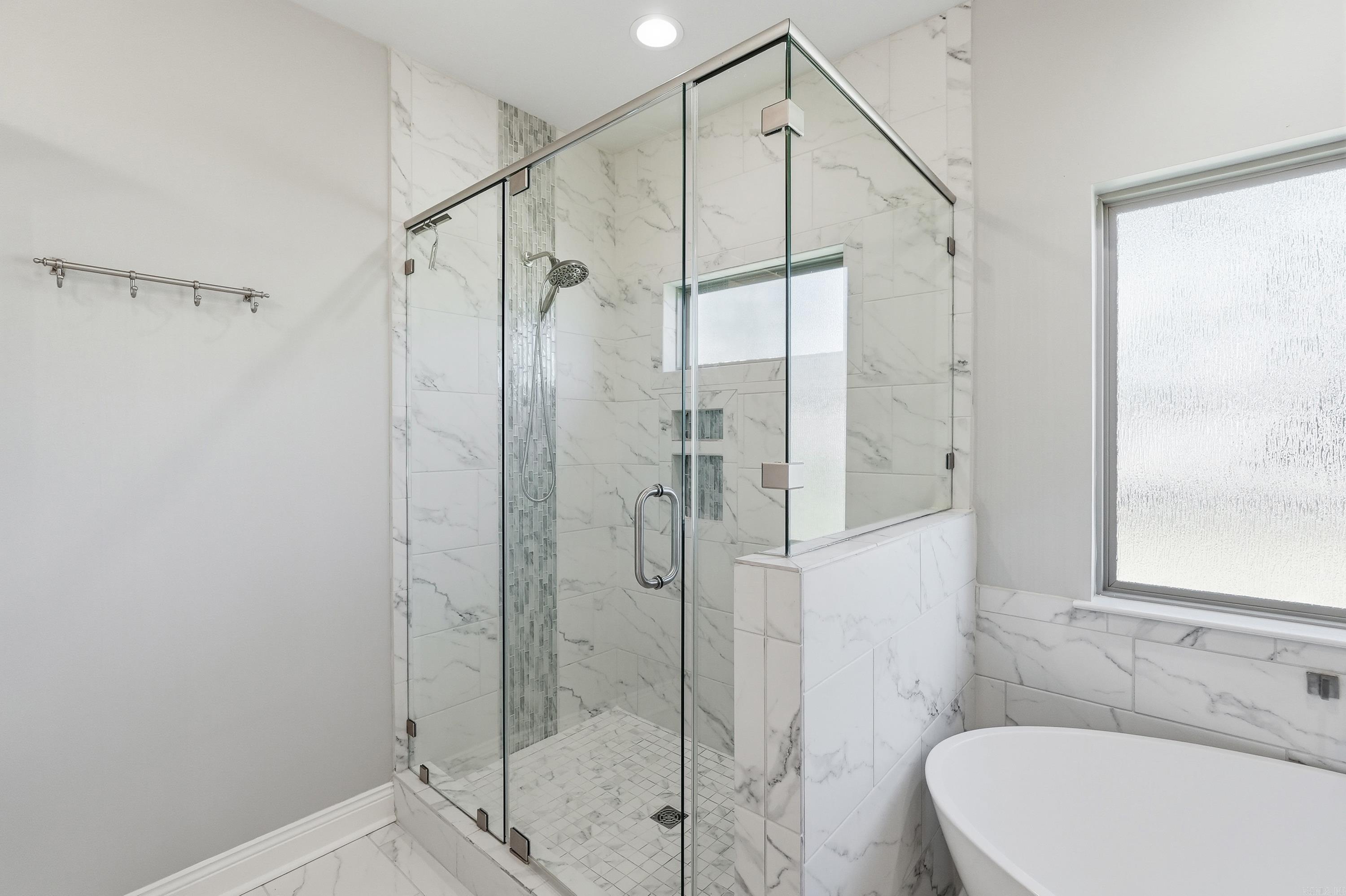 COYOTE RIDGE - Residential