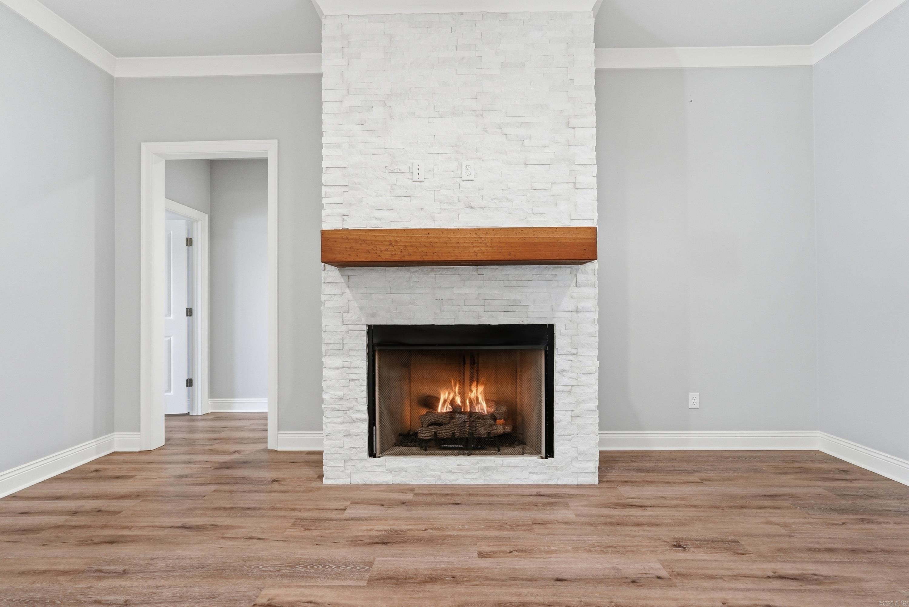 COYOTE RIDGE - Residential