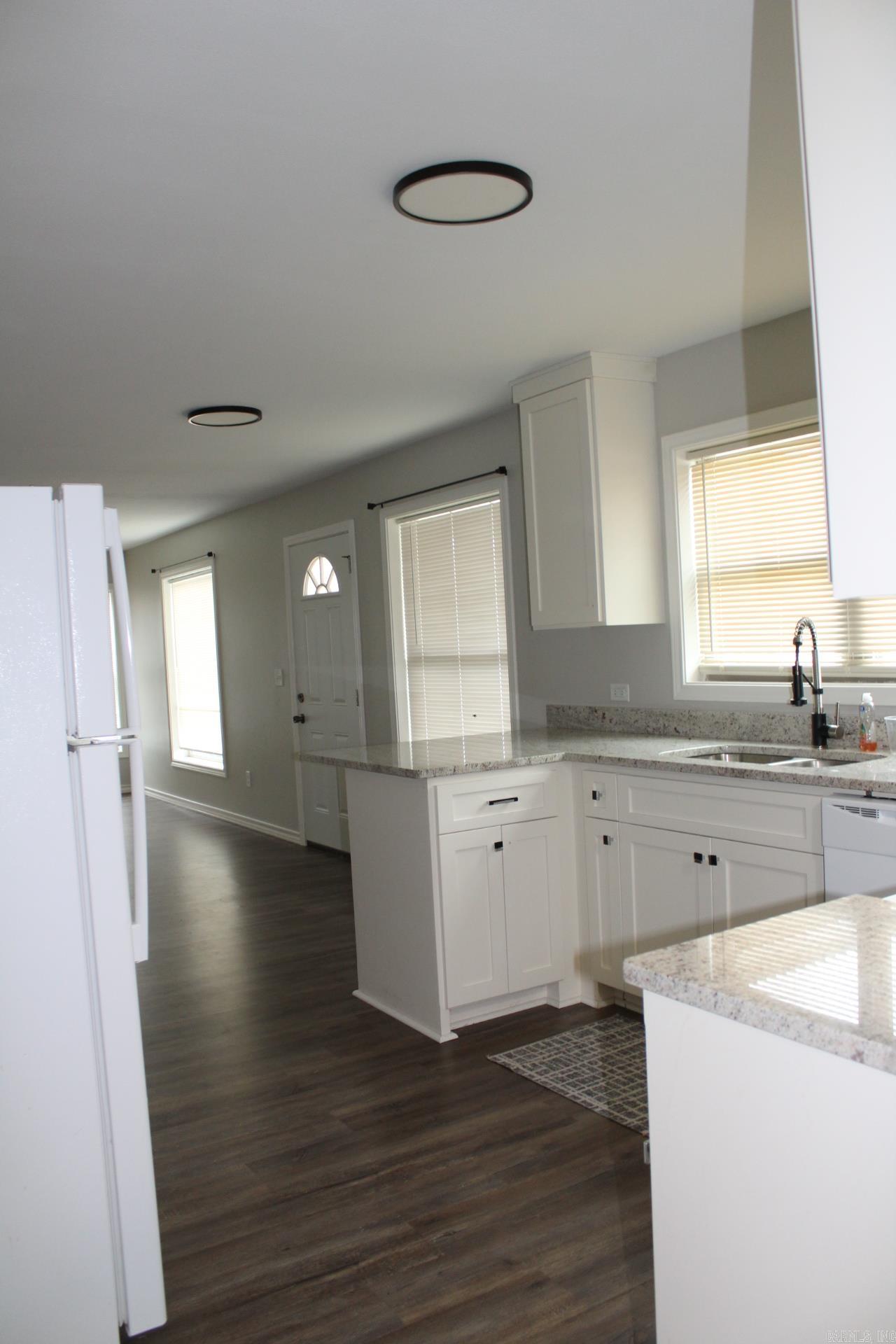 NEW NASHVILLE - Residential