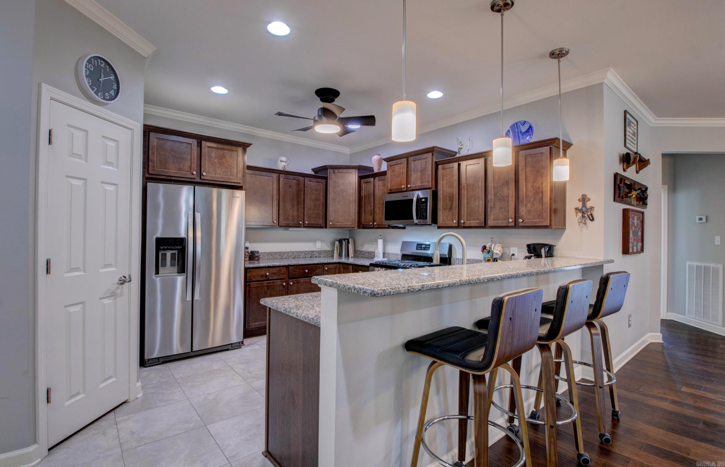 MOUNTAIN TERRACE ESTATES TOWNHOM - Residential