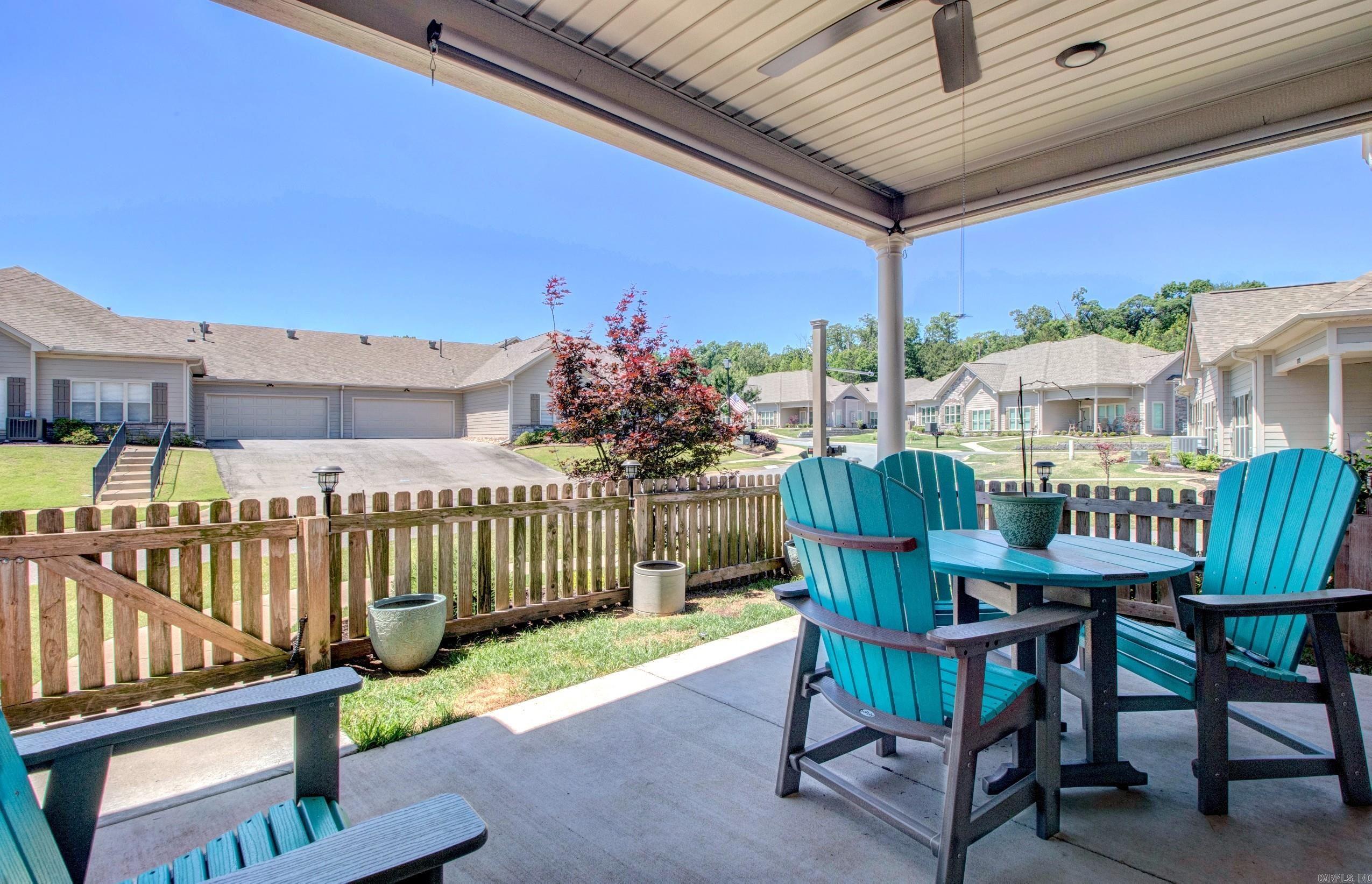 MOUNTAIN TERRACE ESTATES TOWNHOM - Residential