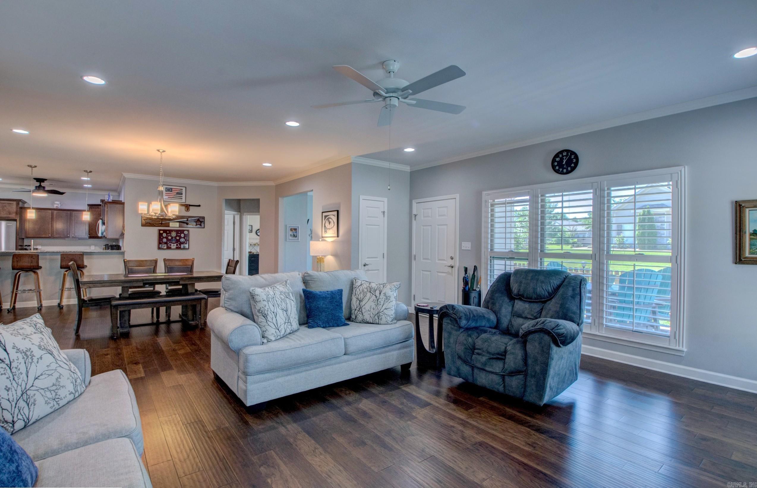 MOUNTAIN TERRACE ESTATES TOWNHOM - Residential