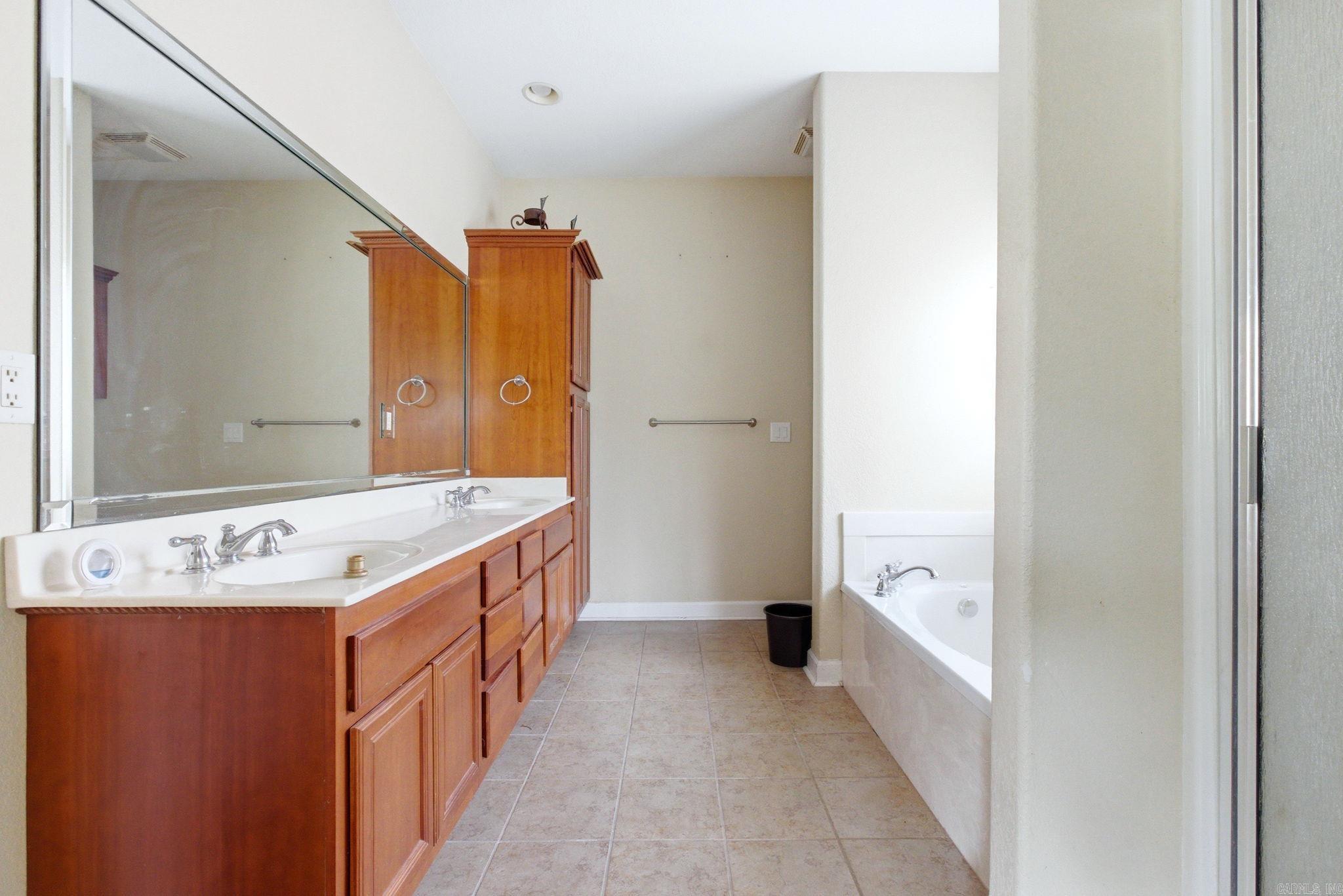 LITTLE NORTHFORK - Residential