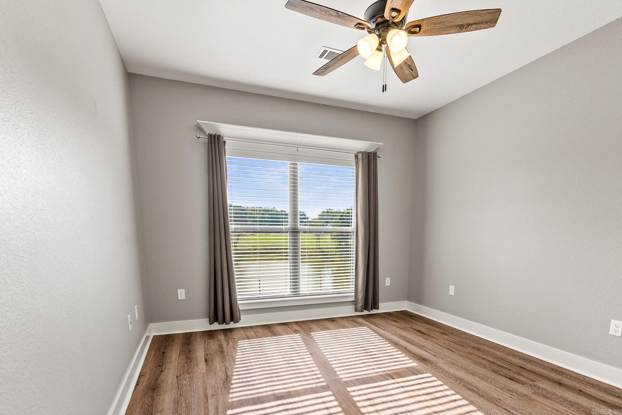 WILHELMINA COVE - Residential