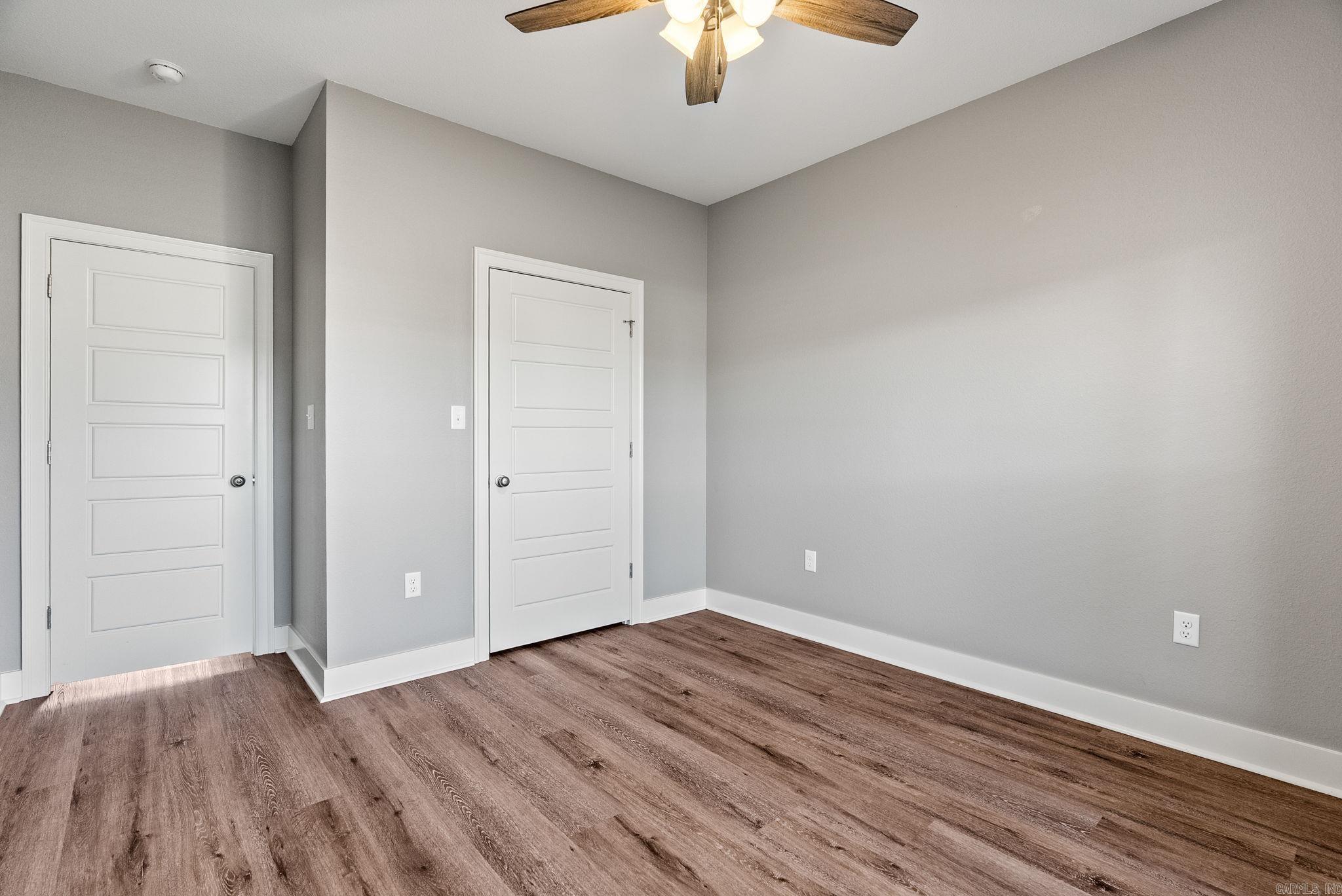 WILHELMINA COVE - Residential