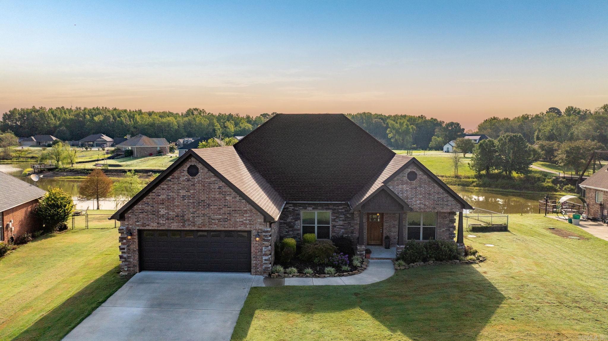 WILHELMINA COVE - Residential