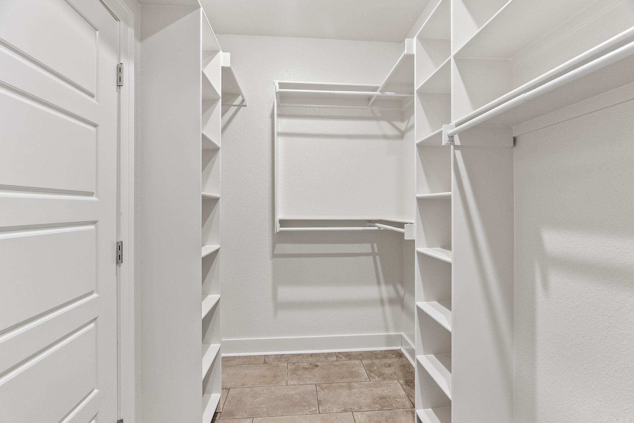 WILHELMINA COVE - Residential