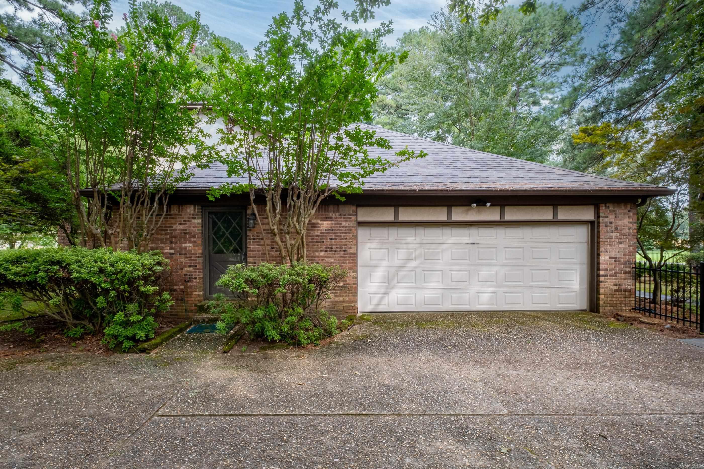 PLEASANT VALLEY - Residential