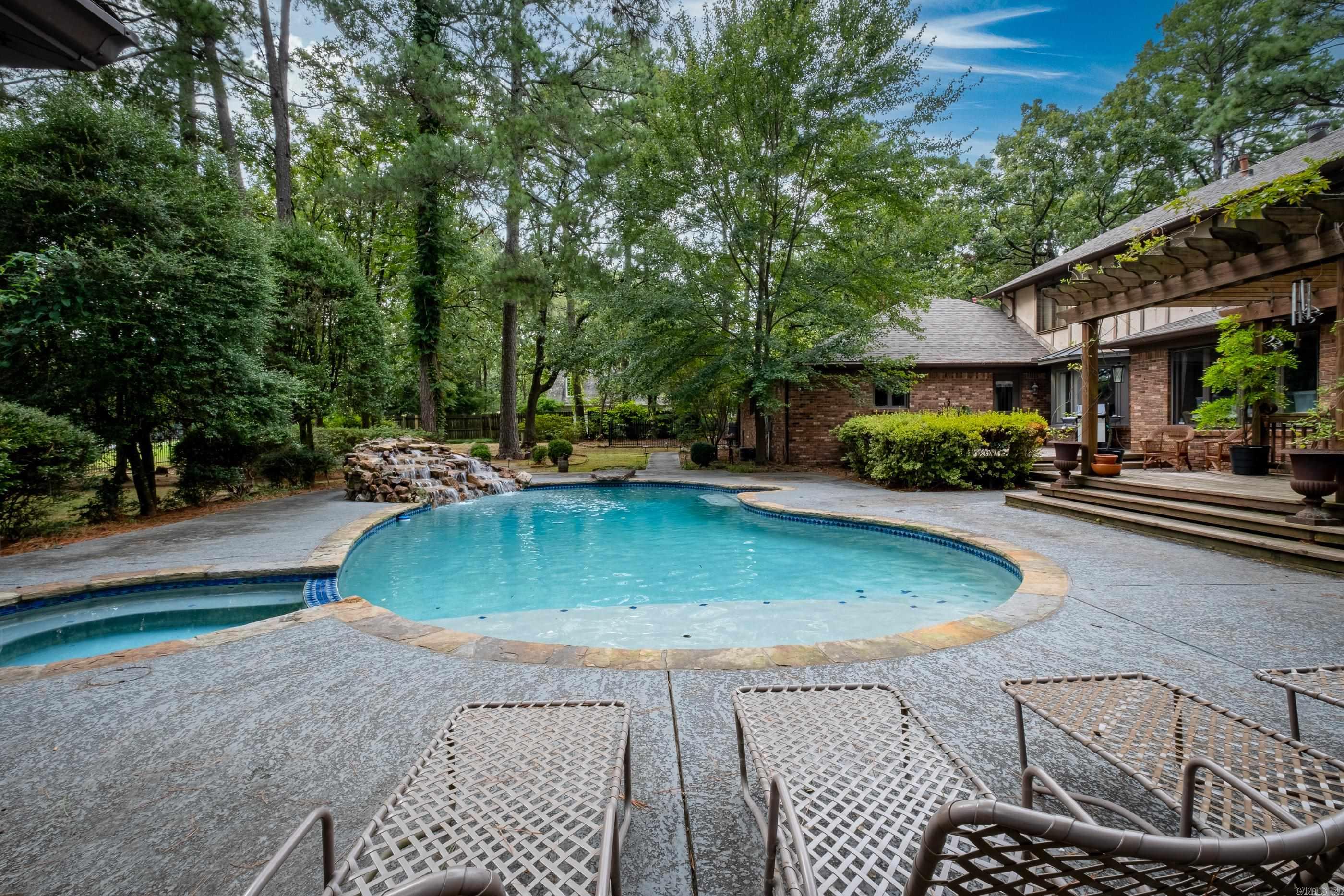 PLEASANT VALLEY - Residential