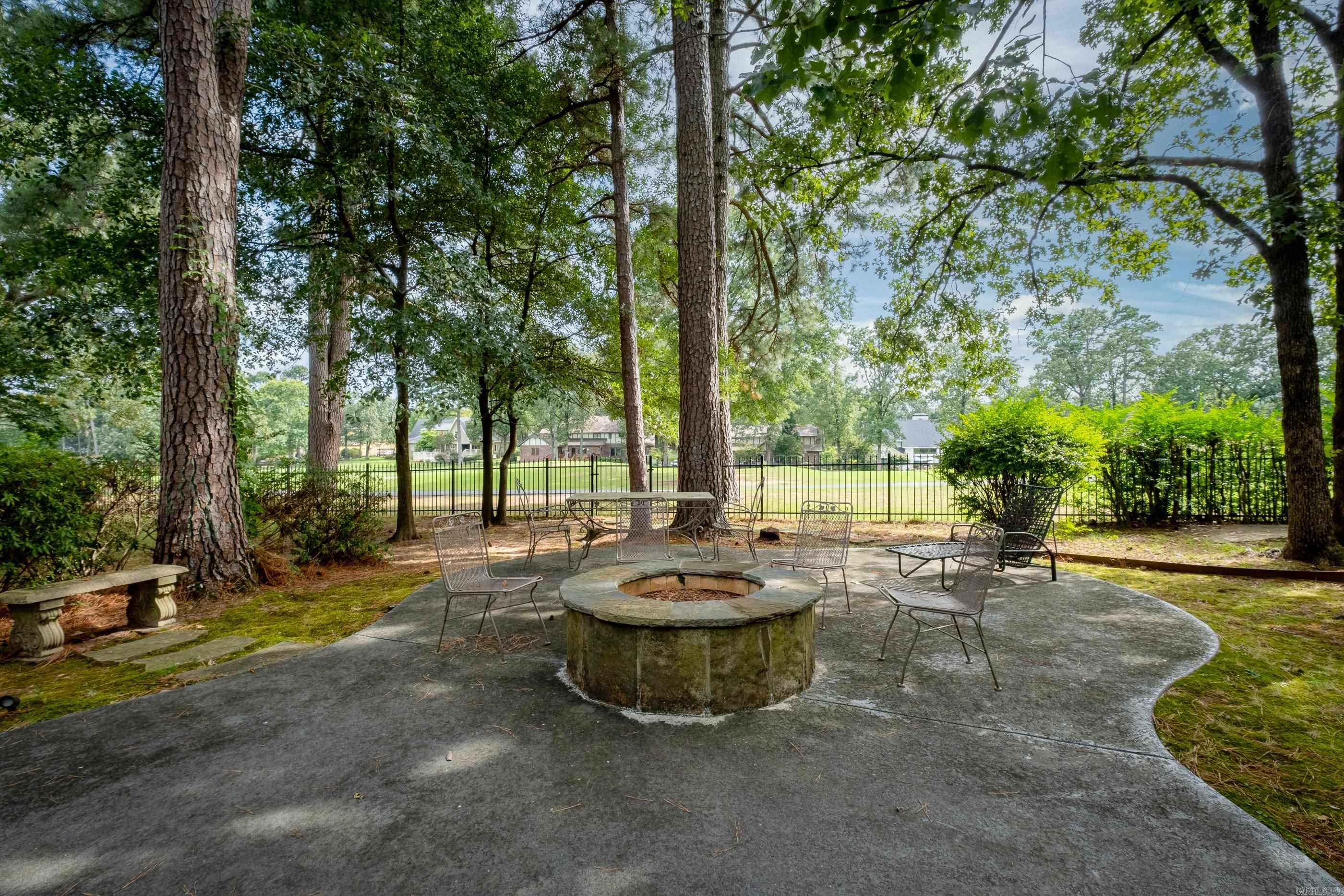 PLEASANT VALLEY - Residential