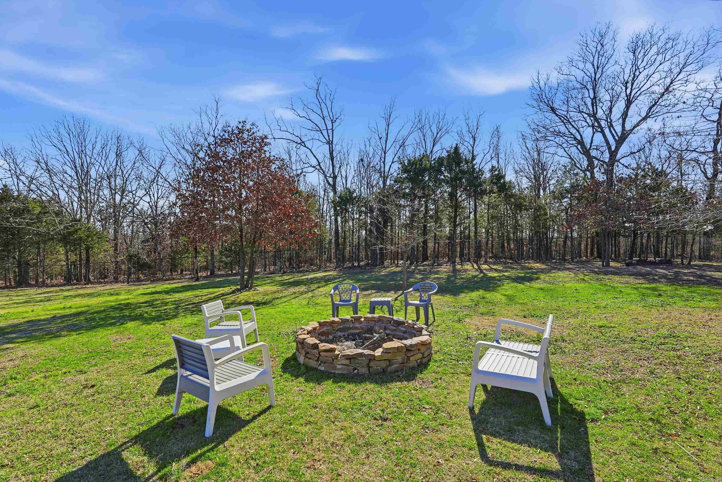 PERSIMMON RIDGE ESTATES - Residential