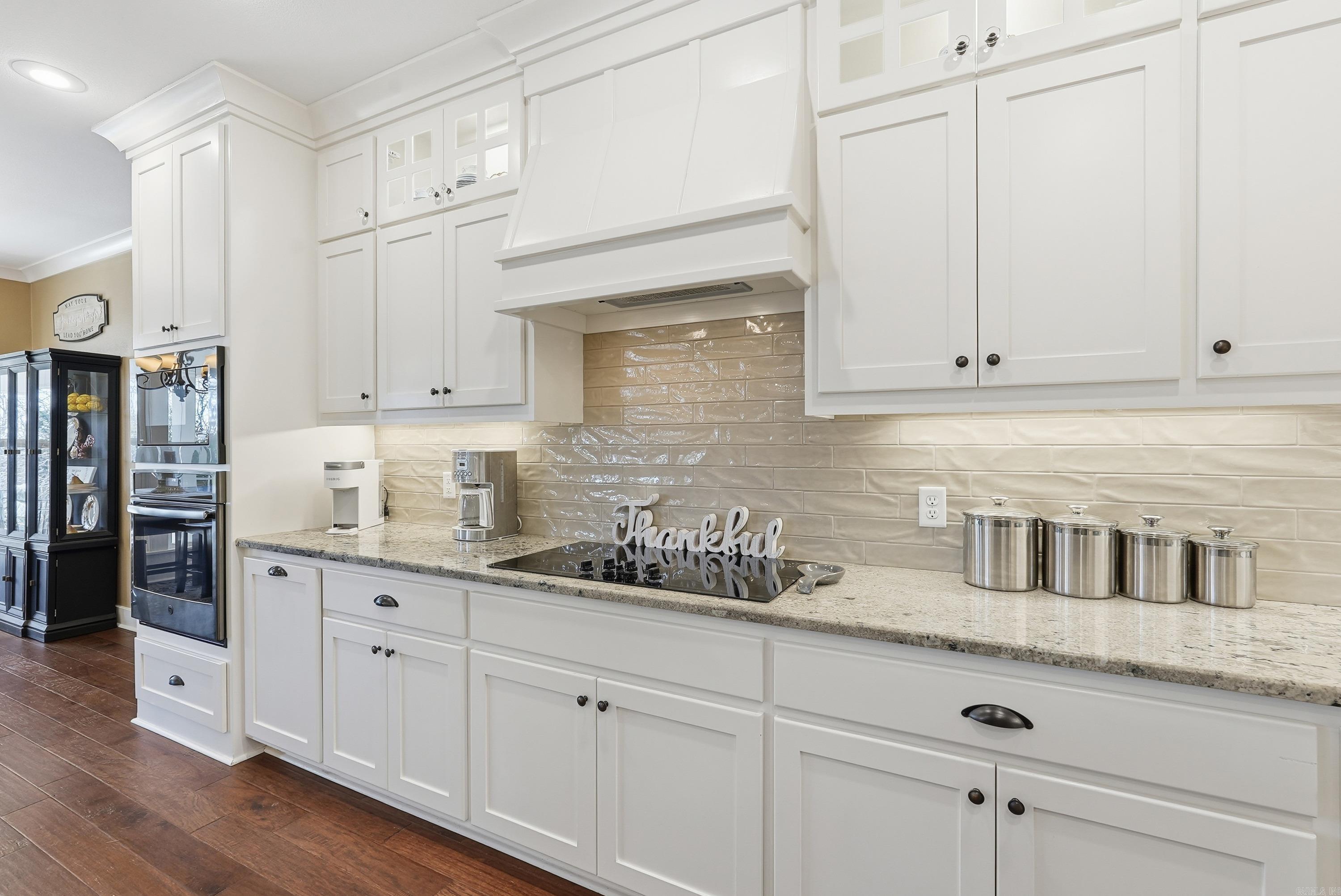 PERSIMMON RIDGE ESTATES - Residential