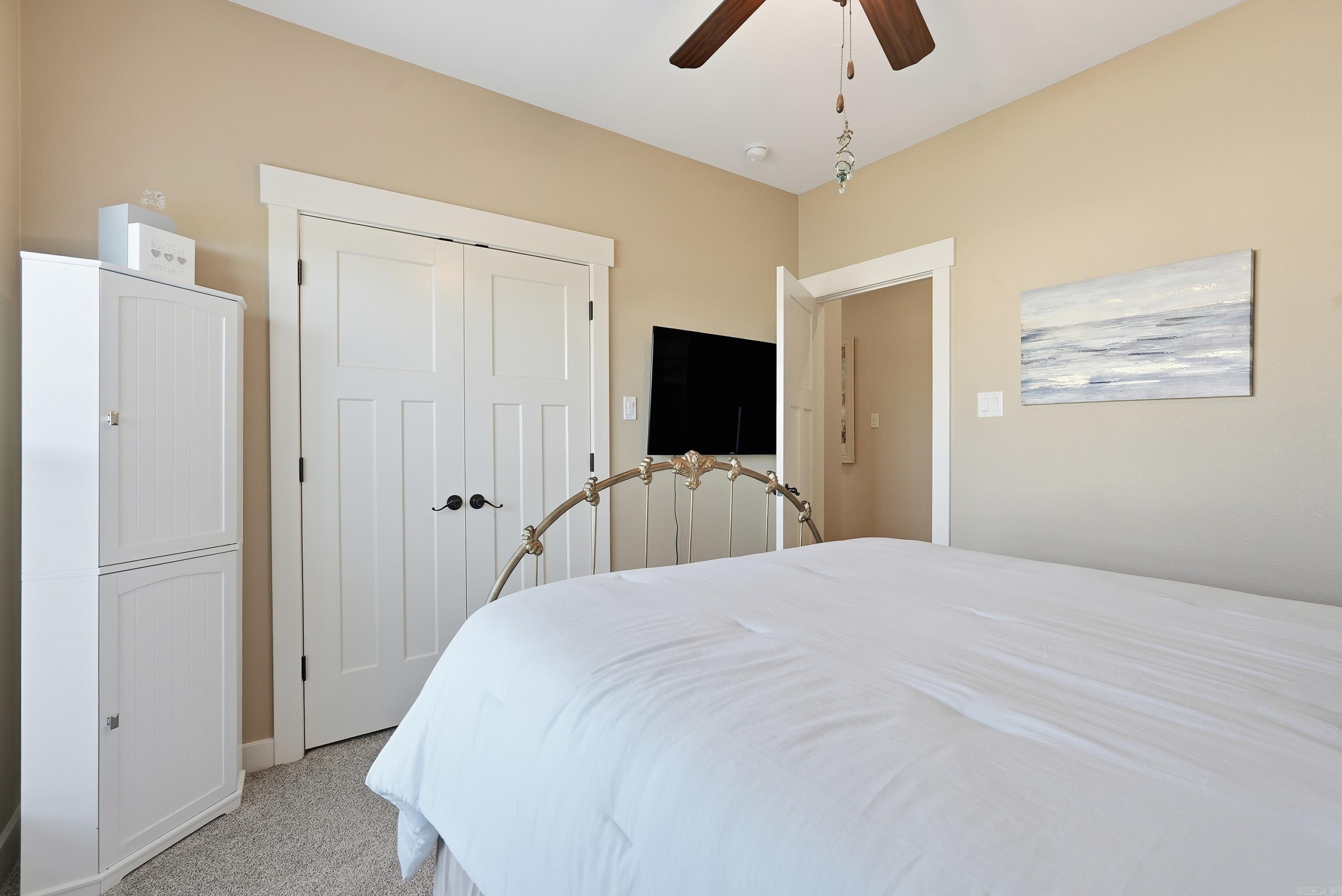 PERSIMMON RIDGE ESTATES - Residential