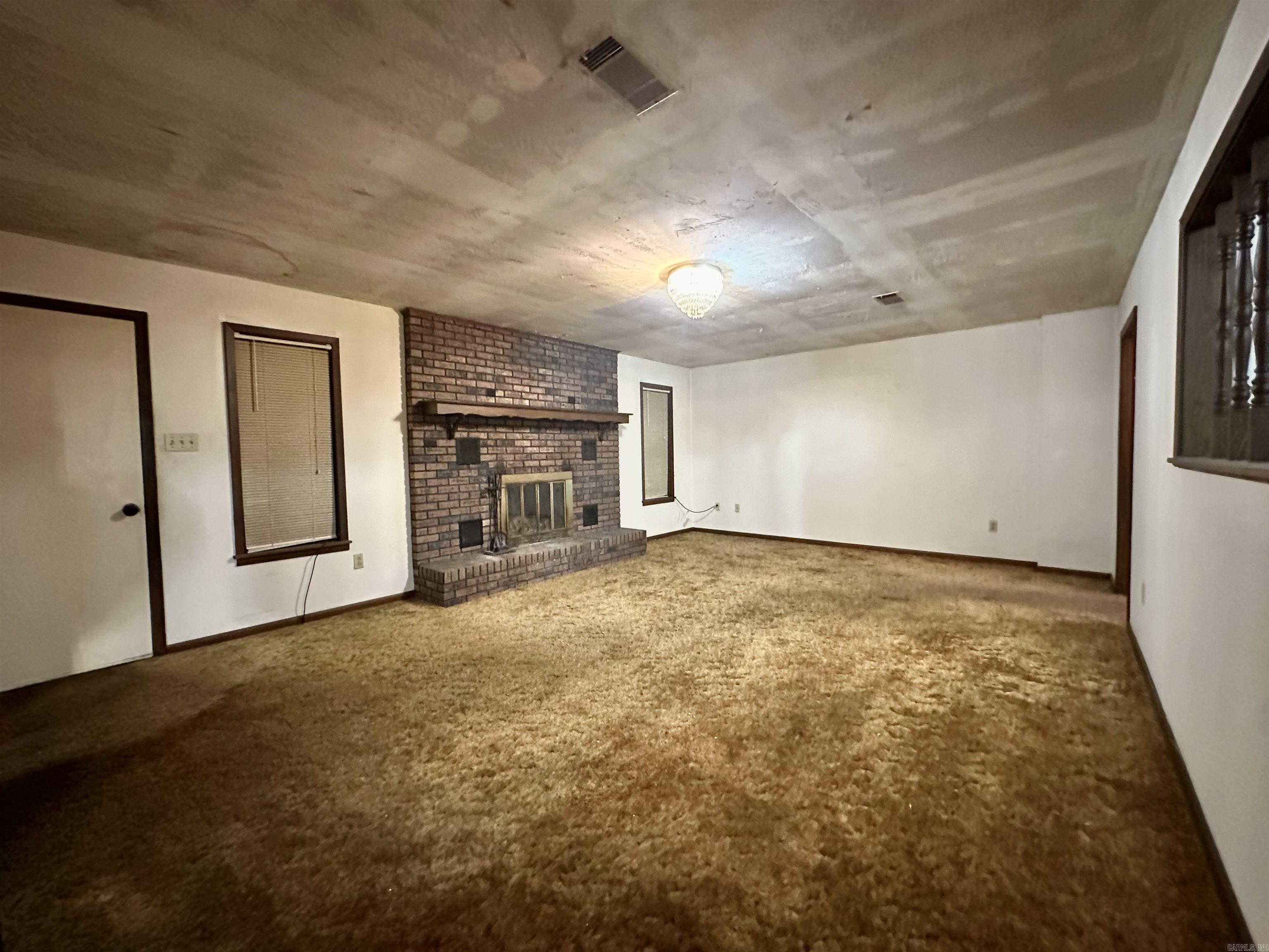 LUND & HILL (ORIGINAL TOWN) - Residential