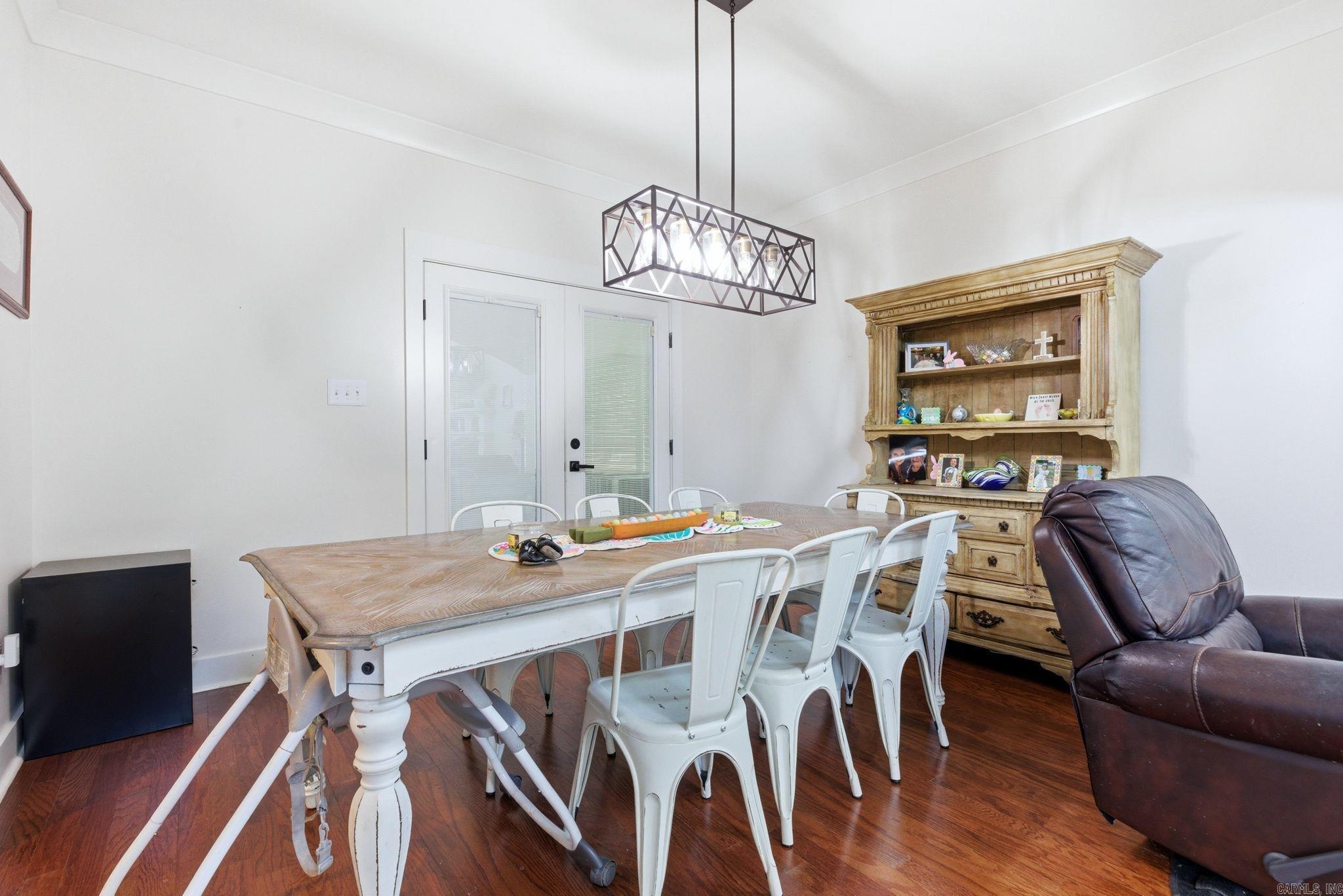 MIDTOWN BRYANT - Residential