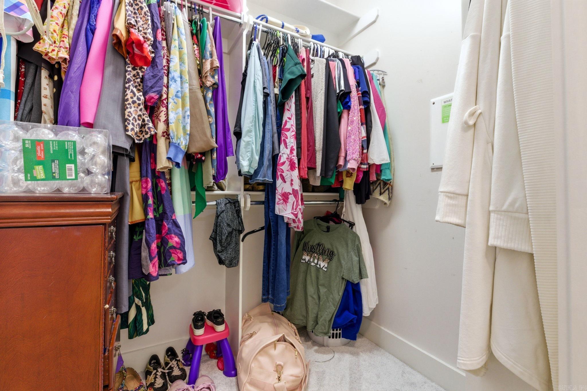 MIDTOWN BRYANT - Residential