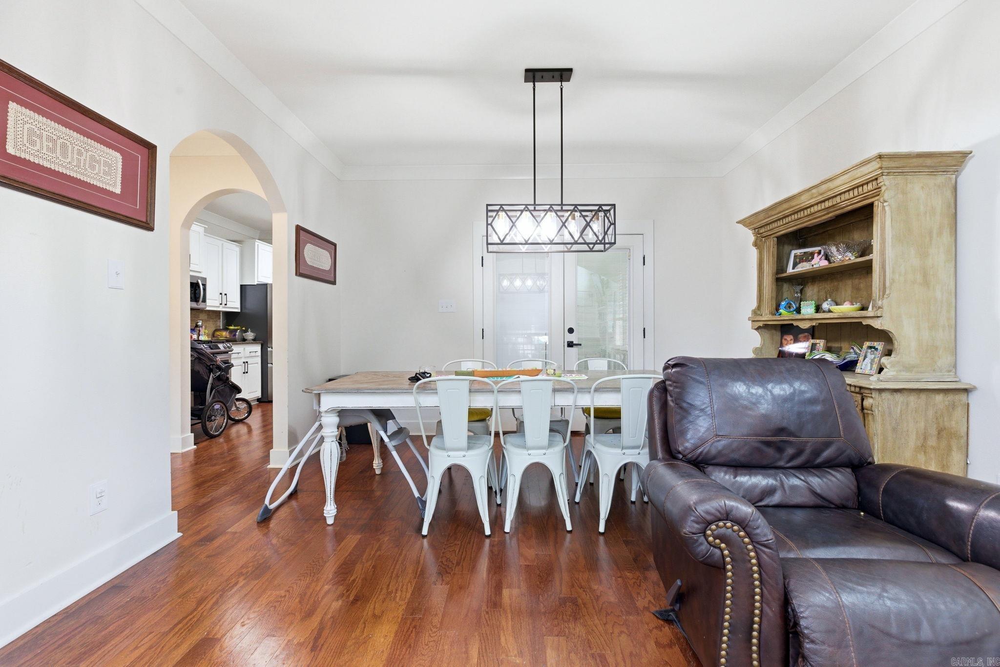 MIDTOWN BRYANT - Residential