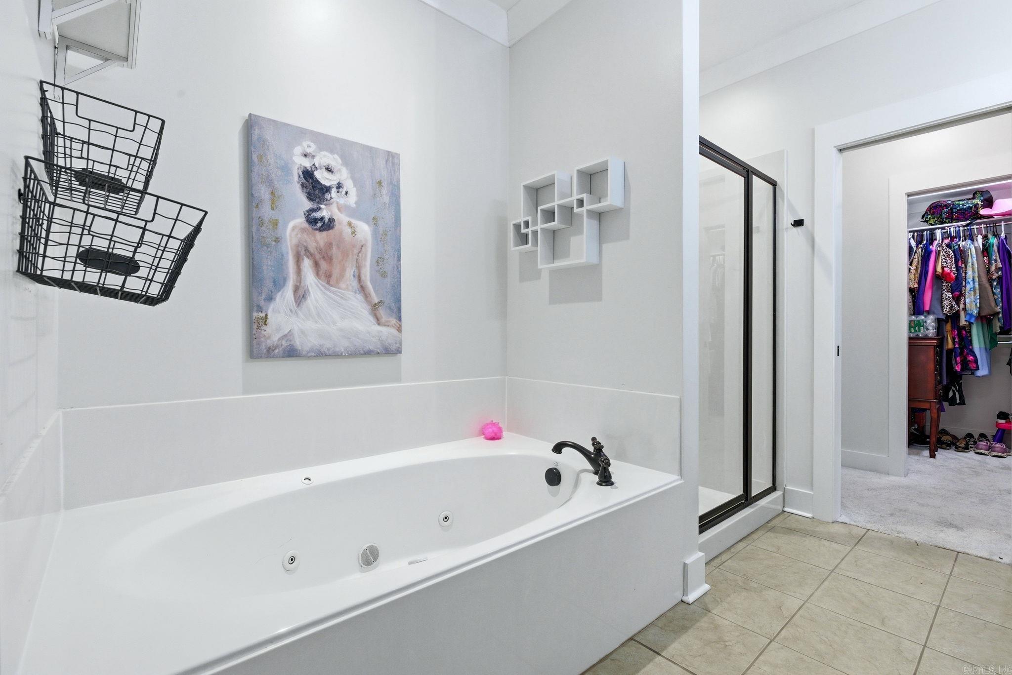 MIDTOWN BRYANT - Residential