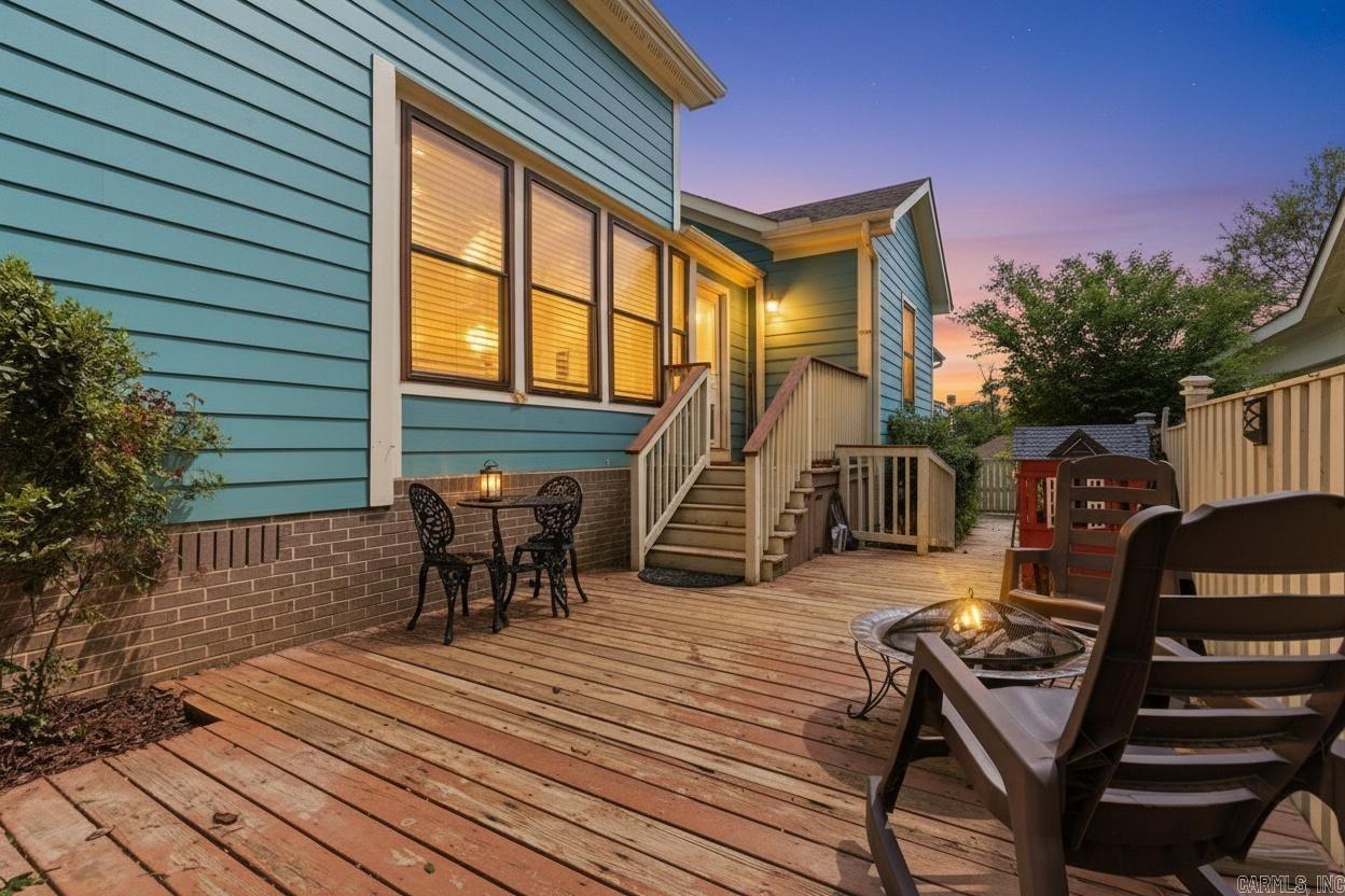 MIDTOWN BRYANT - Residential