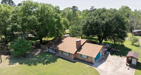 Photo of Atlanta, TX 75551 (MLS # 25049524)