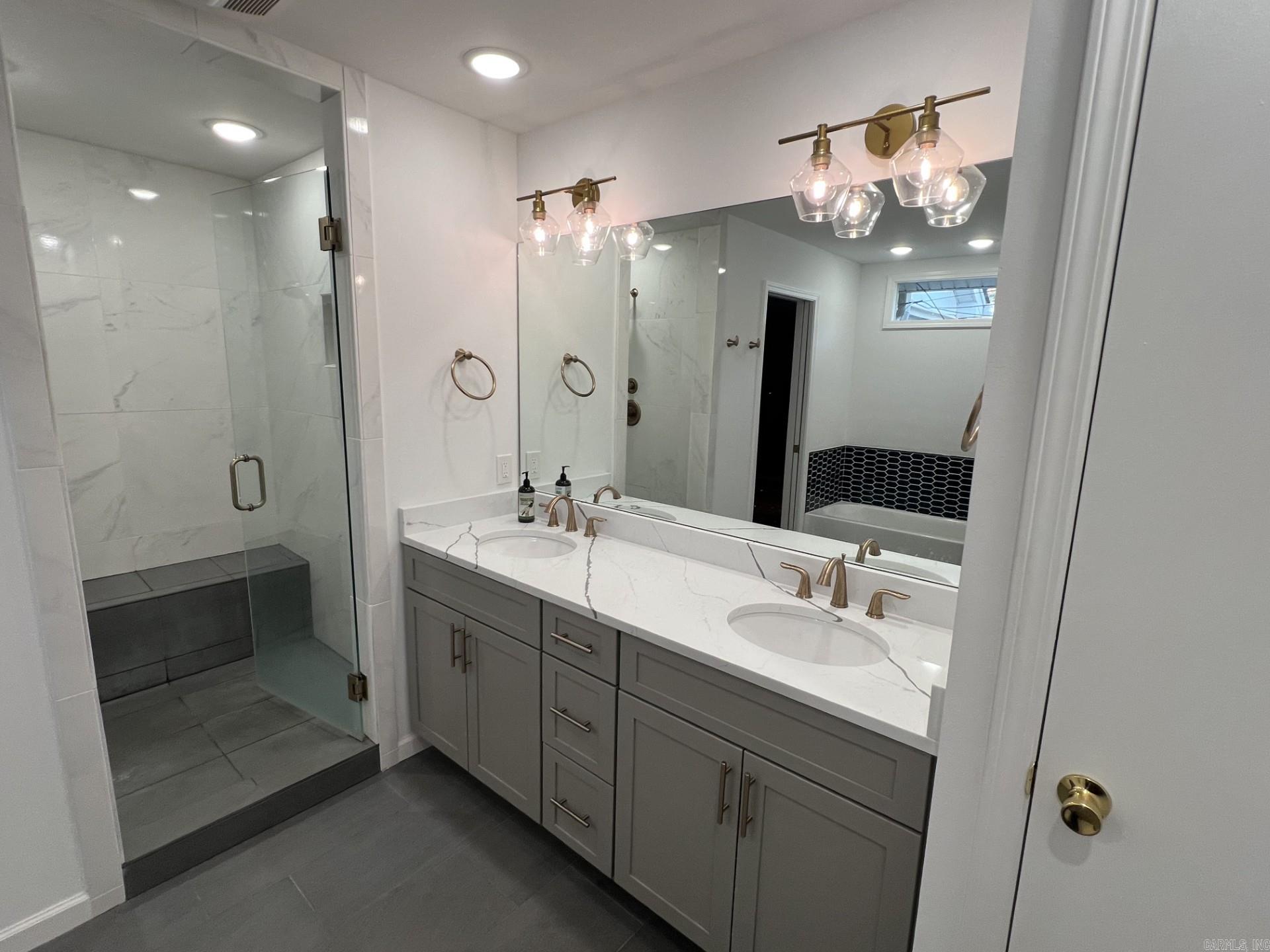 Pulaski Heights - Residential Lease