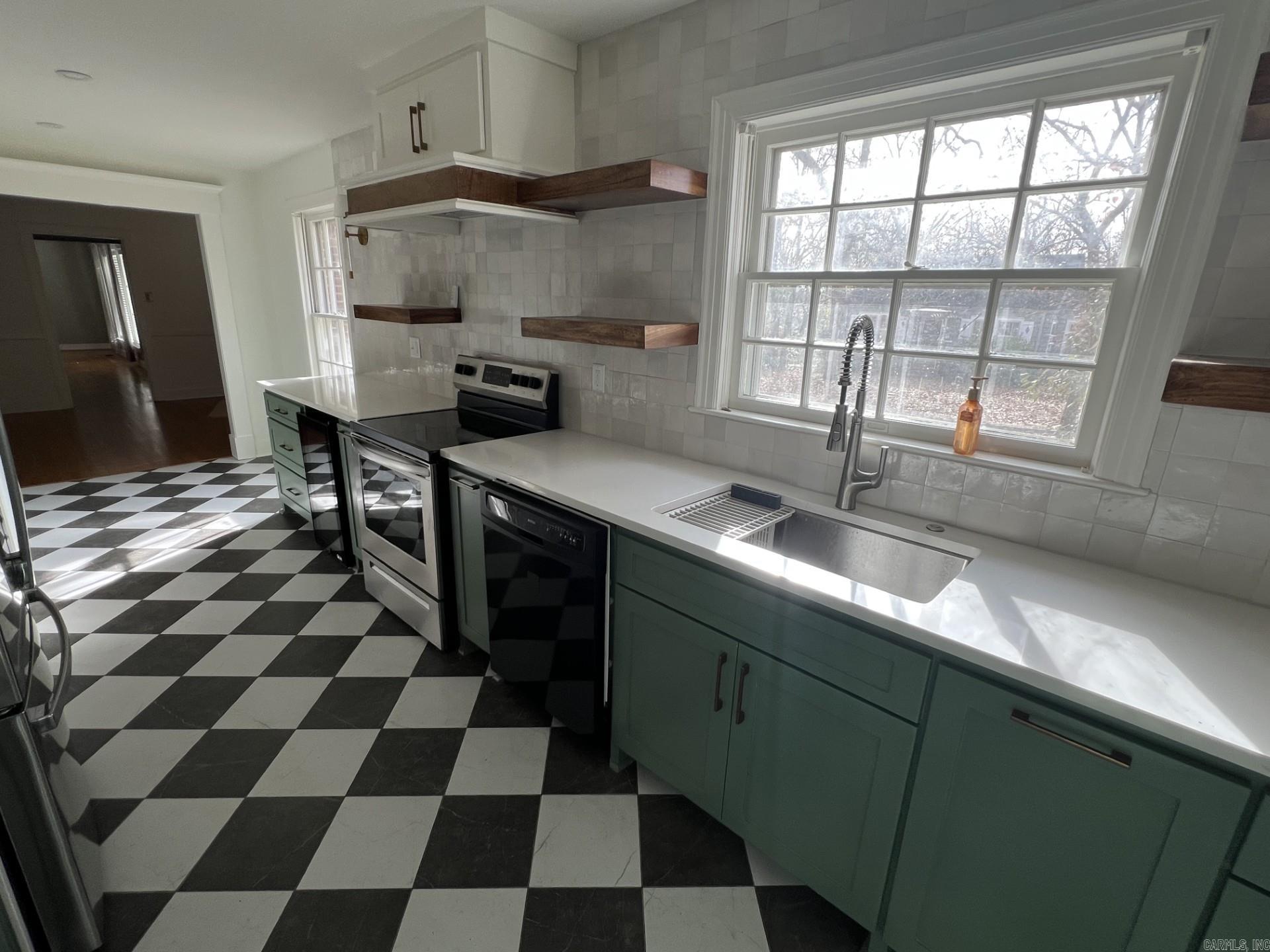 Pulaski Heights - Residential Lease