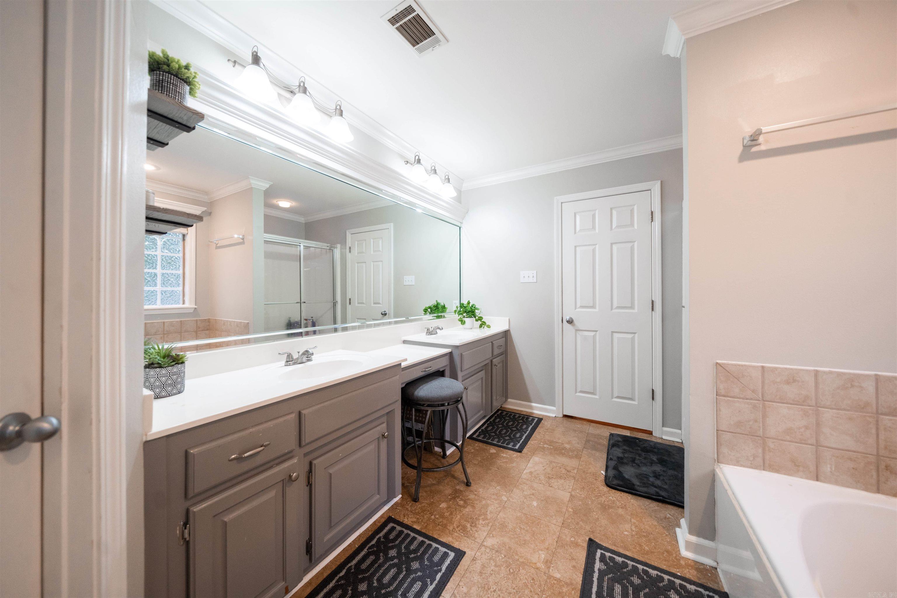 NORTH RIDGE ADDN - Residential