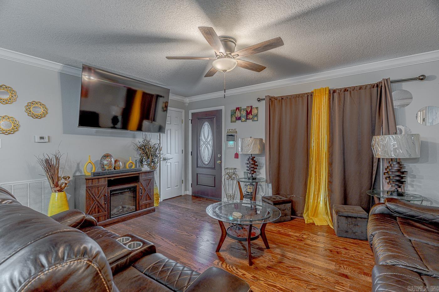 FORREST HILLS - Residential