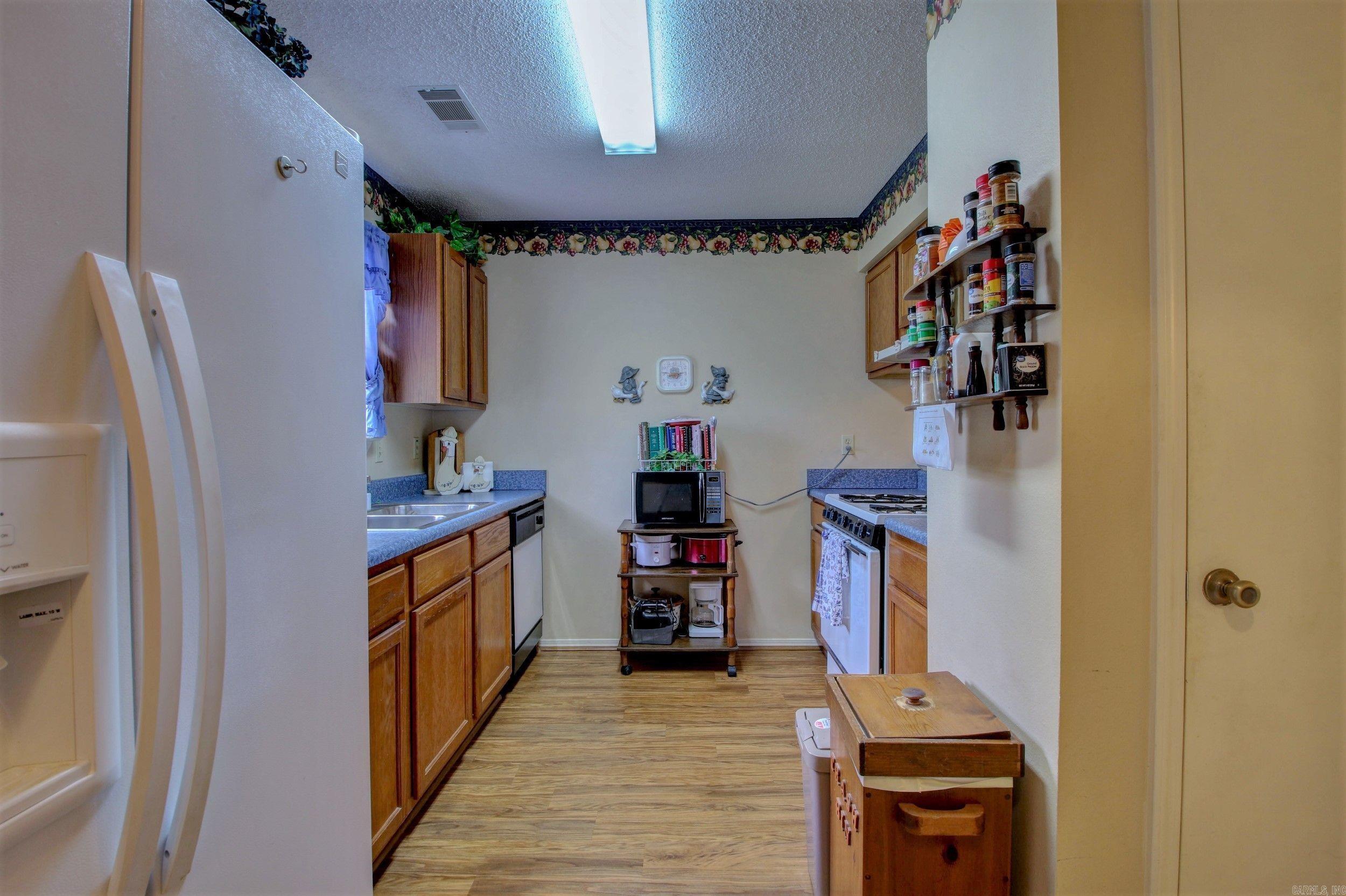 MEADOW RIDGE ADDN - Residential