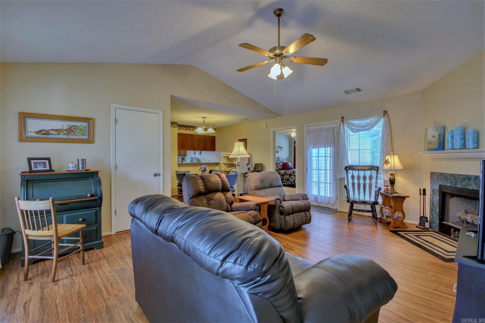 MEADOW RIDGE ADDN - Residential