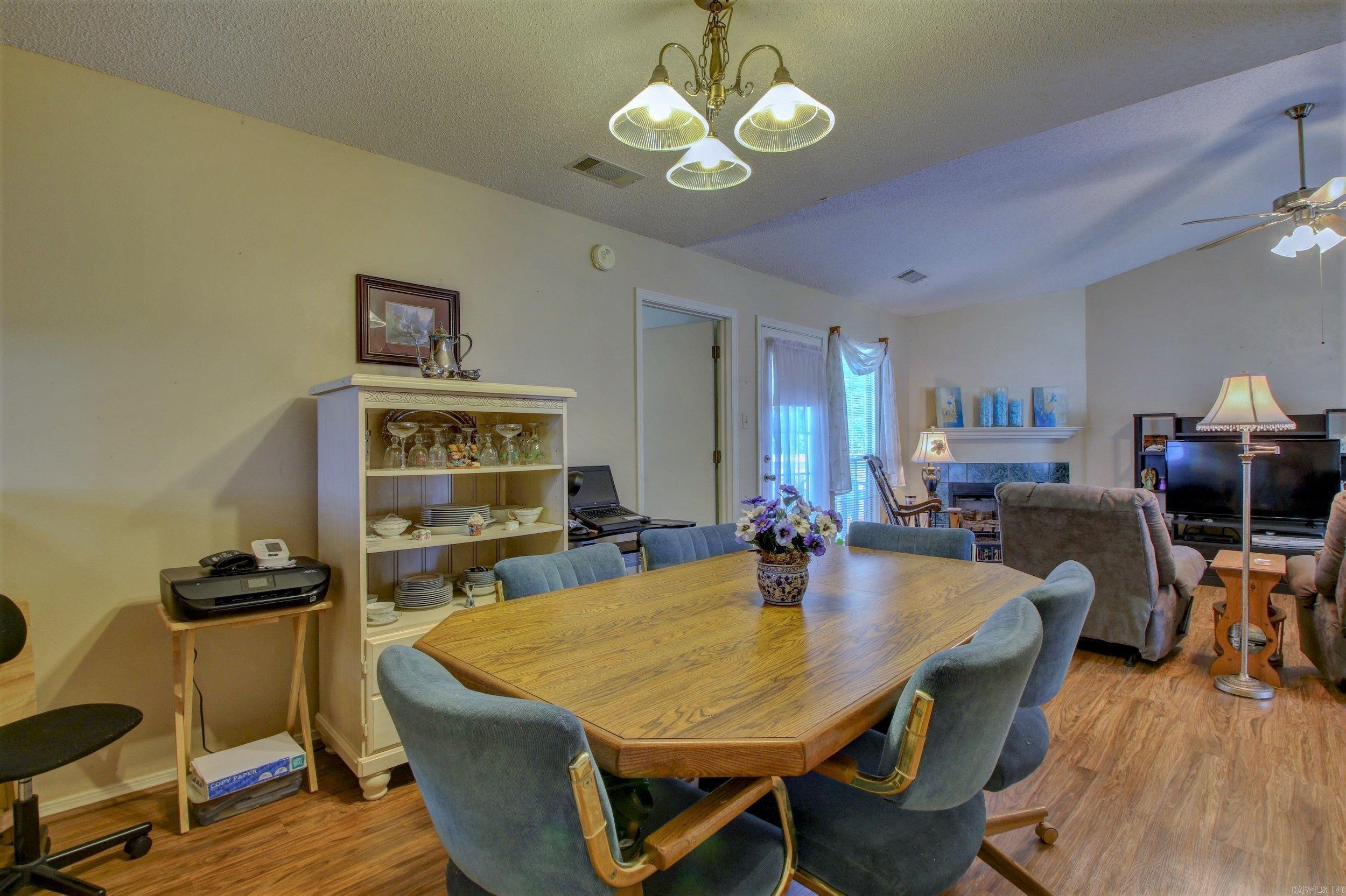 MEADOW RIDGE ADDN - Residential