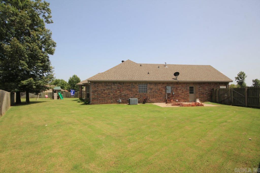 COUNTRY CLUB OF ARK THE - Residential