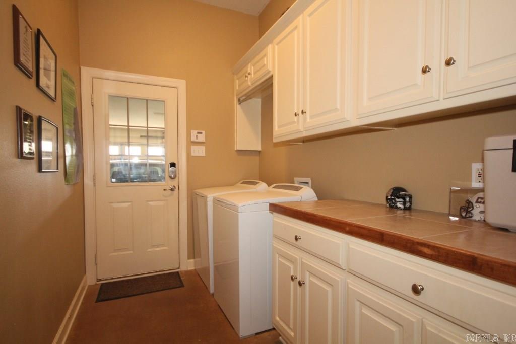 COUNTRY CLUB OF ARK THE - Residential