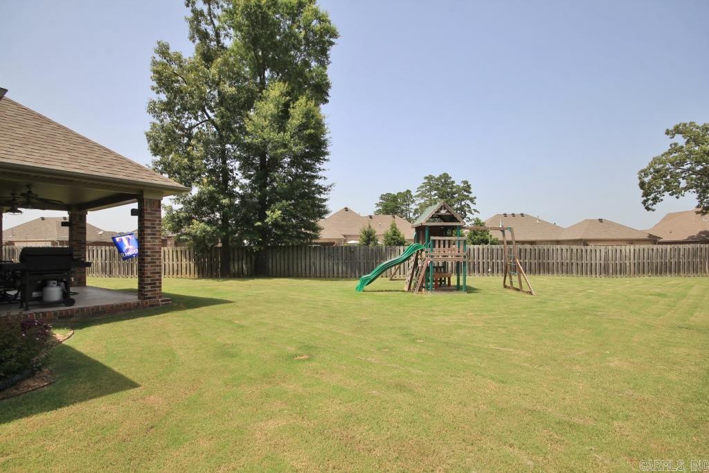 COUNTRY CLUB OF ARK THE - Residential